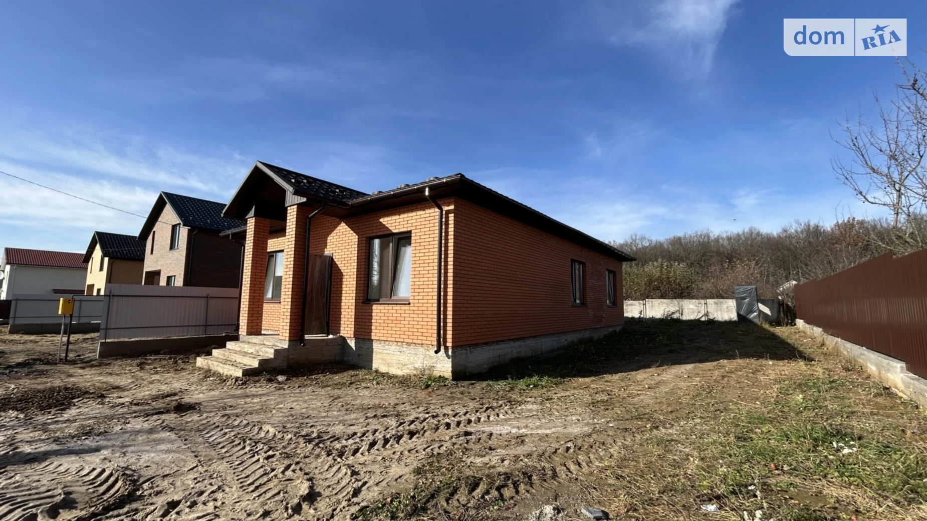 Продается одноэтажный дом 105 кв. м с беседкой, цена: 83000 $ - фото 2