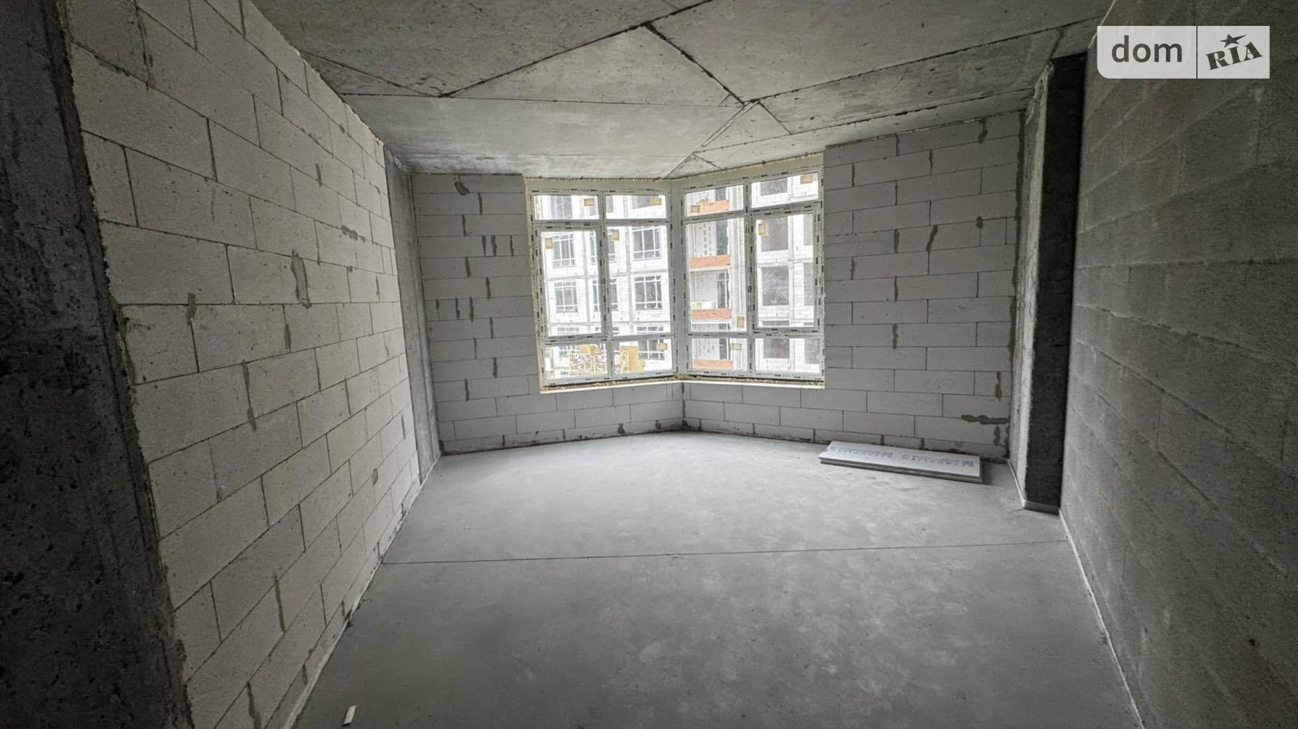 Продається 2-кімнатна квартира 39 кв. м у Ірпені, вул. Ольги Кобилянської(Достоєвського), 1В/37 - фото 3