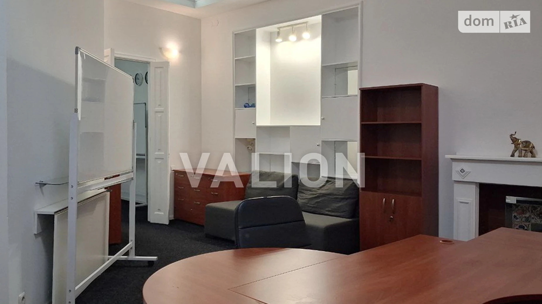 Сдается в аренду офис 80 кв. м в бизнес-центре, цена: 600 $ - фото 5