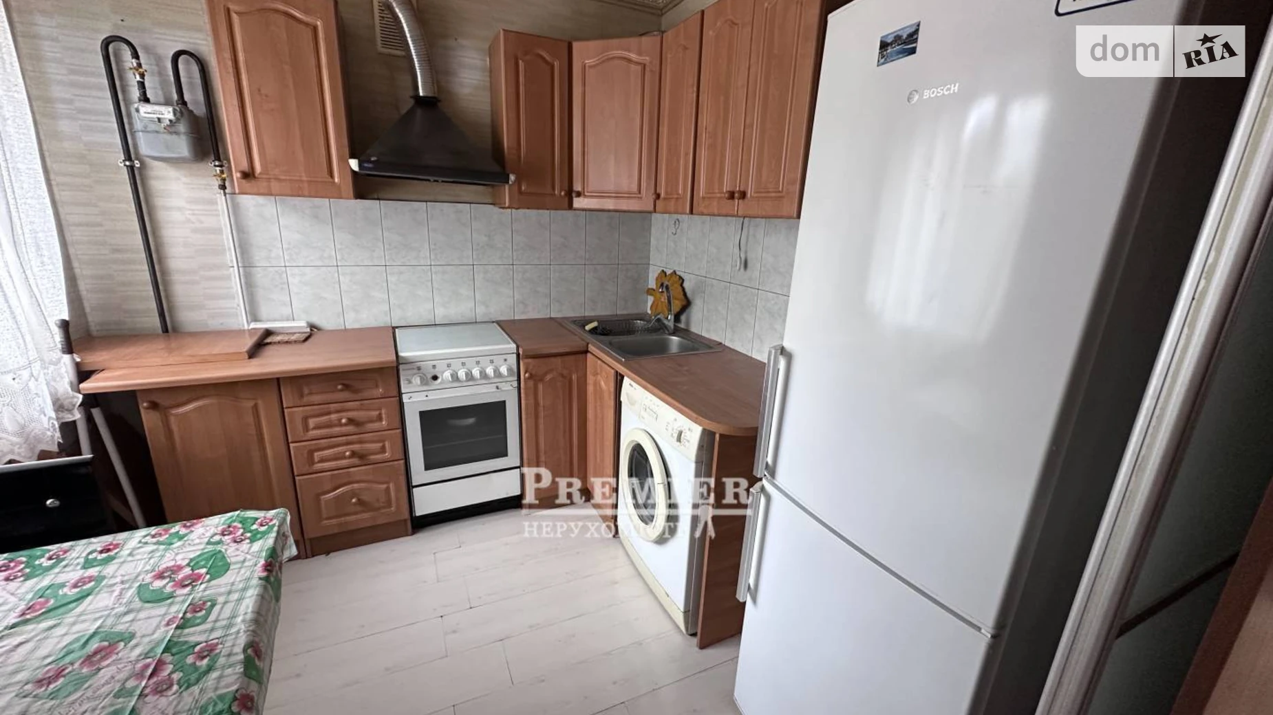 Продается 2-комнатная квартира 43.7 кв. м в Черноморске, ул. Парусная - фото 2