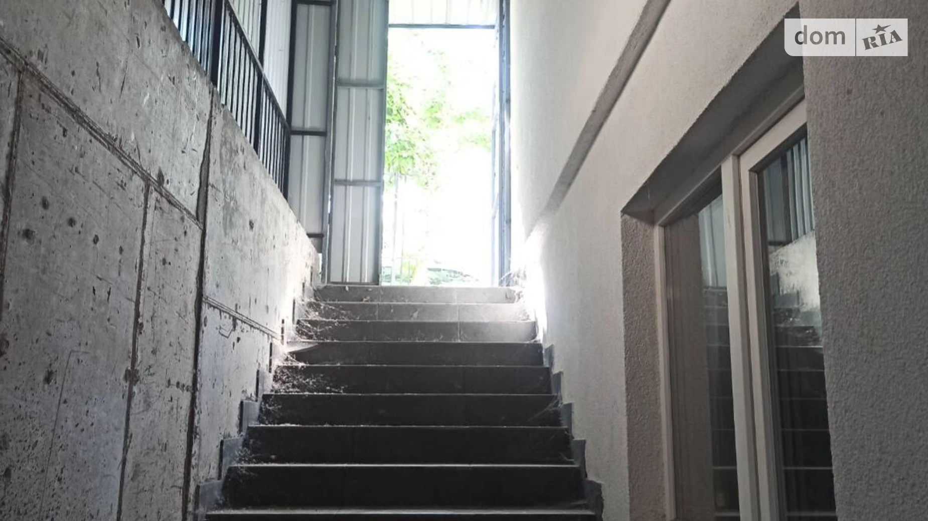 Сдается в аренду помещения свободного назначения 50.5 кв. м в 5-этажном здании, цена: 20000 грн - фото 3