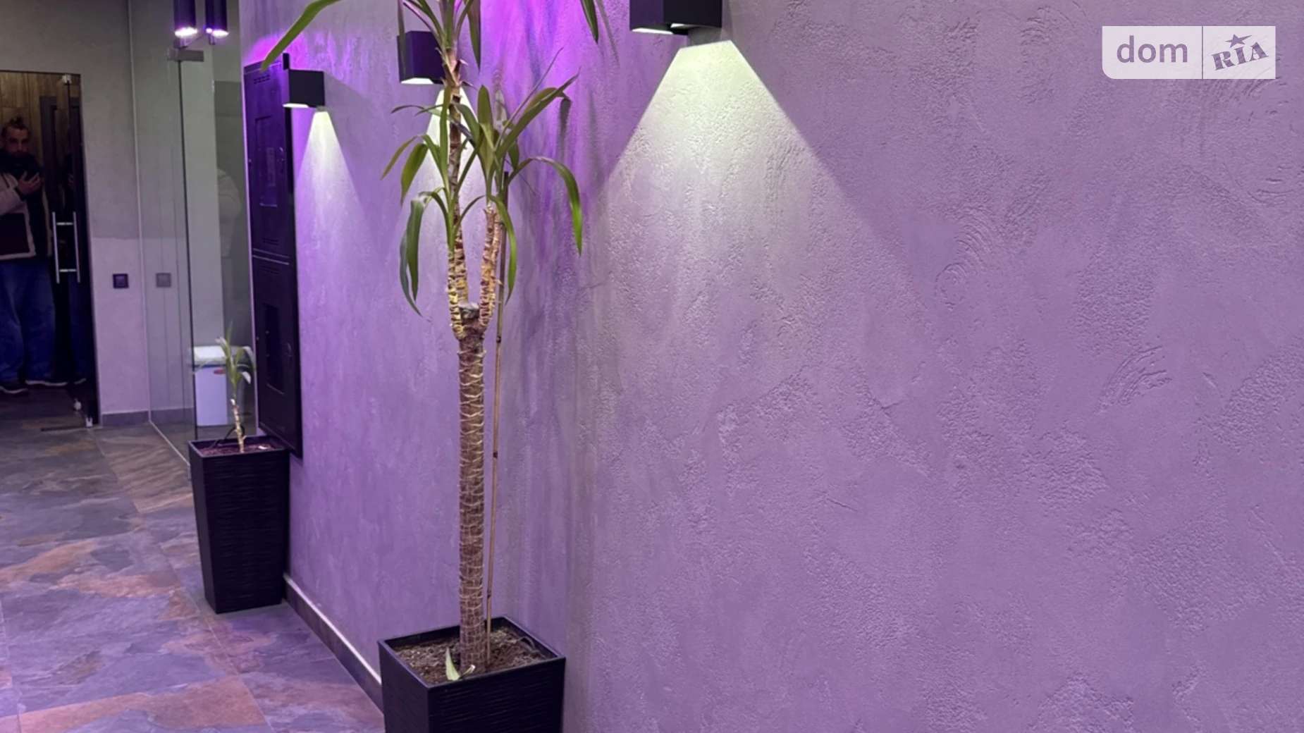 Сдается в аренду офис 267 кв. м в бизнес-центре, цена: 2000 $ - фото 4