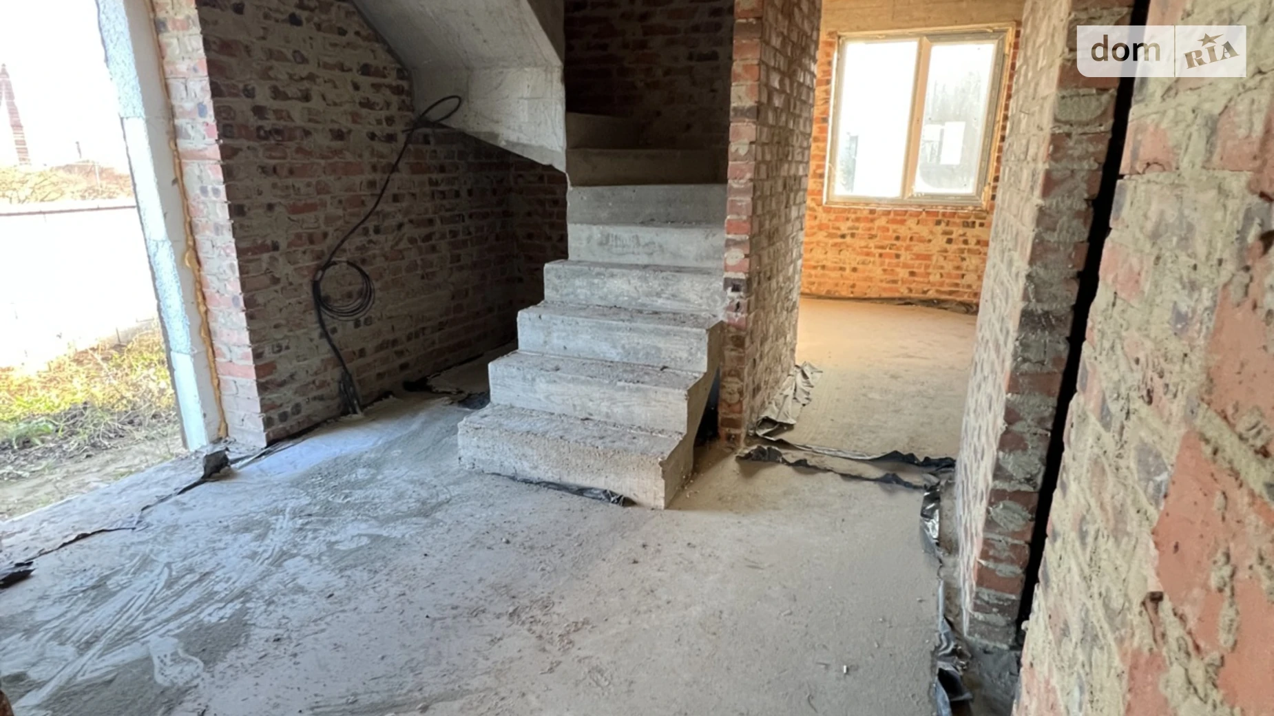 ул. Кулика и Гудачека(Макарова) Авторынок Ровно, цена: 65000 $ - фото 5