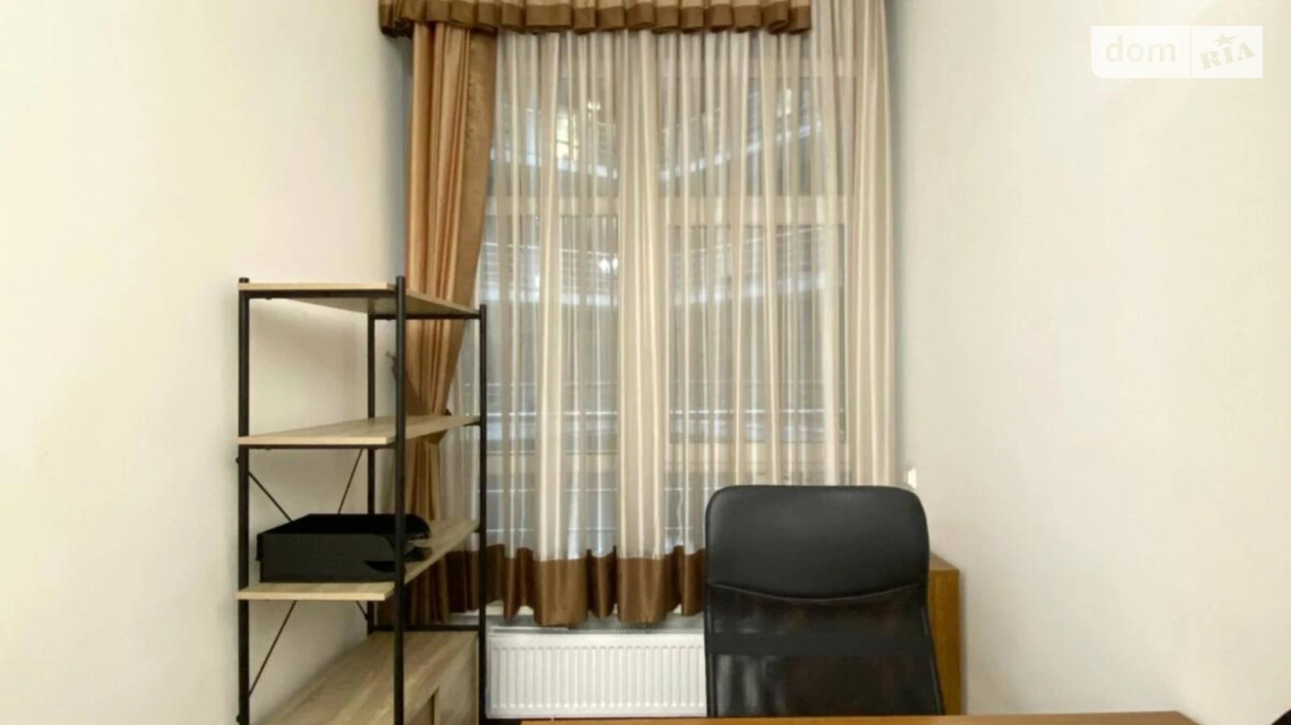 Сдается в аренду офис 62.9 кв. м в бизнес-центре, цена: 1150 $ - фото 4