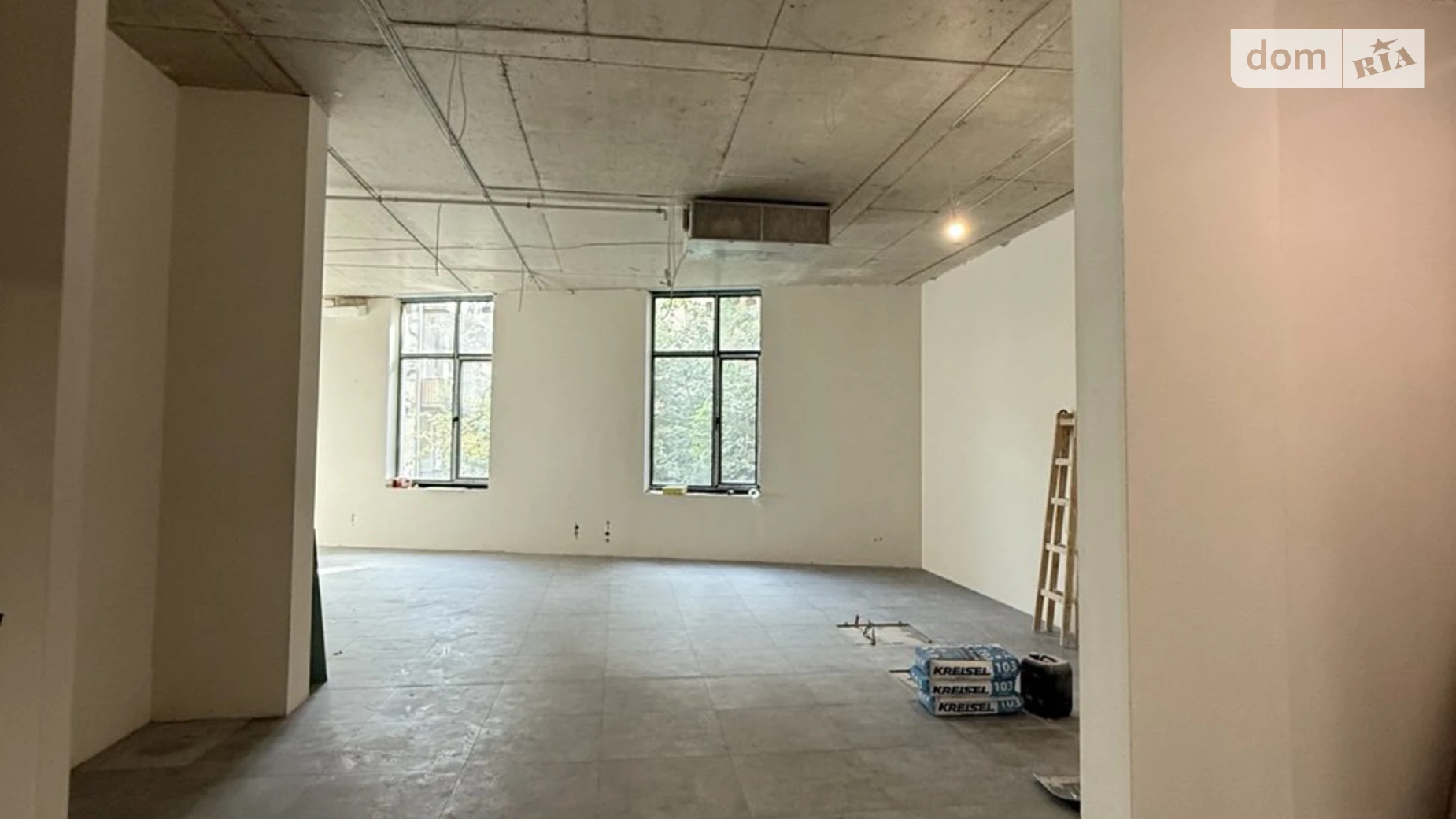 Продается офис 100 кв. м в бизнес-центре, цена: 300000 $ - фото 3