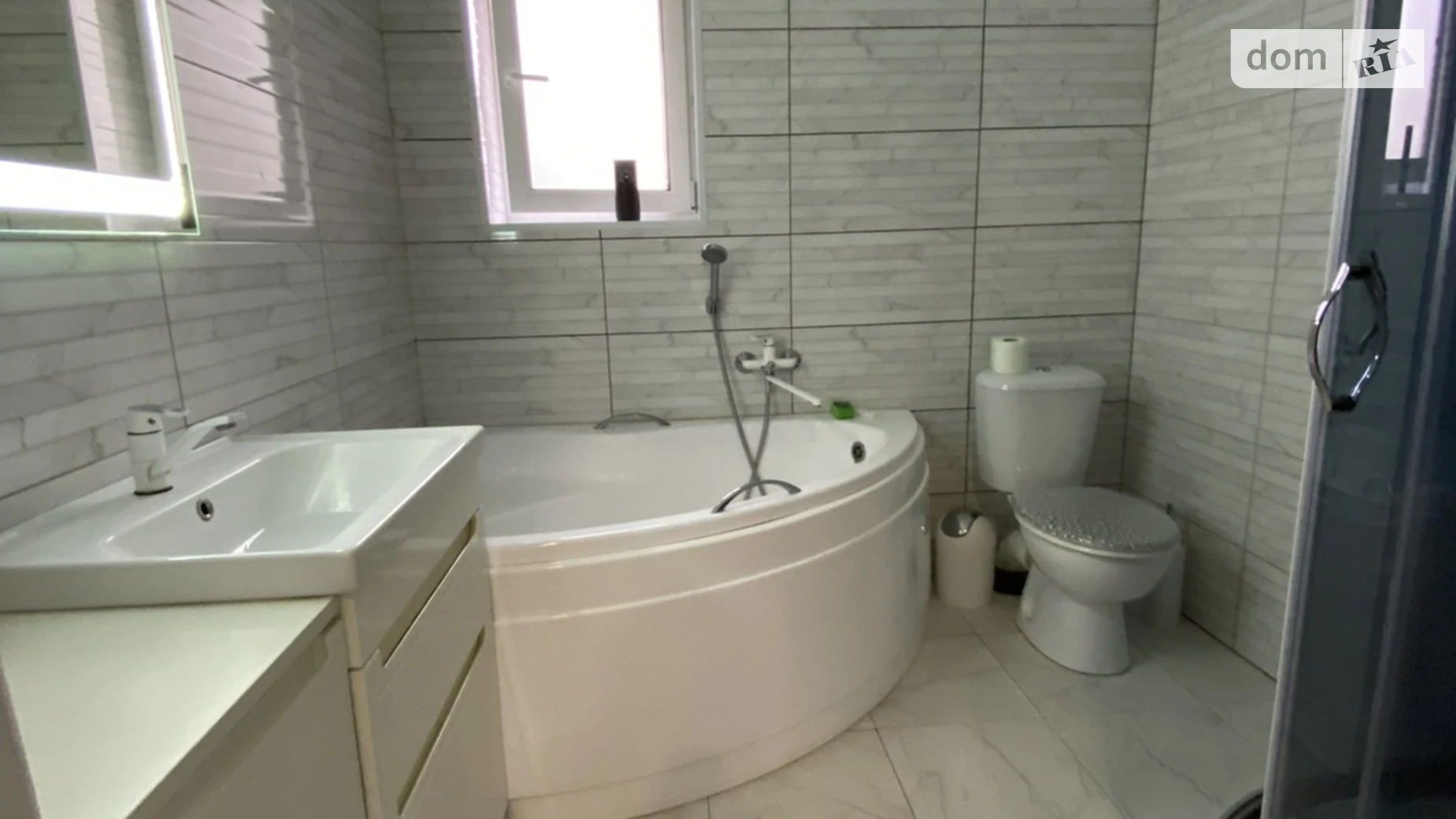 Продается одноэтажный дом 100 кв. м с беседкой, цена: 170000 $ - фото 2