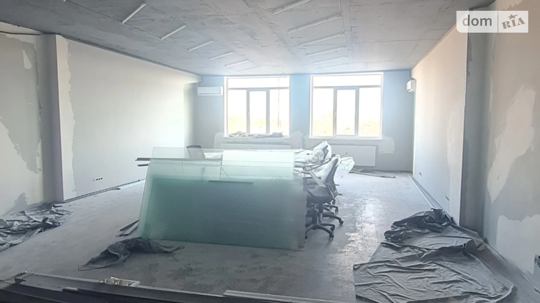 Сдается в аренду офис 1500 кв. м в бизнес-центре, цена: 375000 грн - фото 5