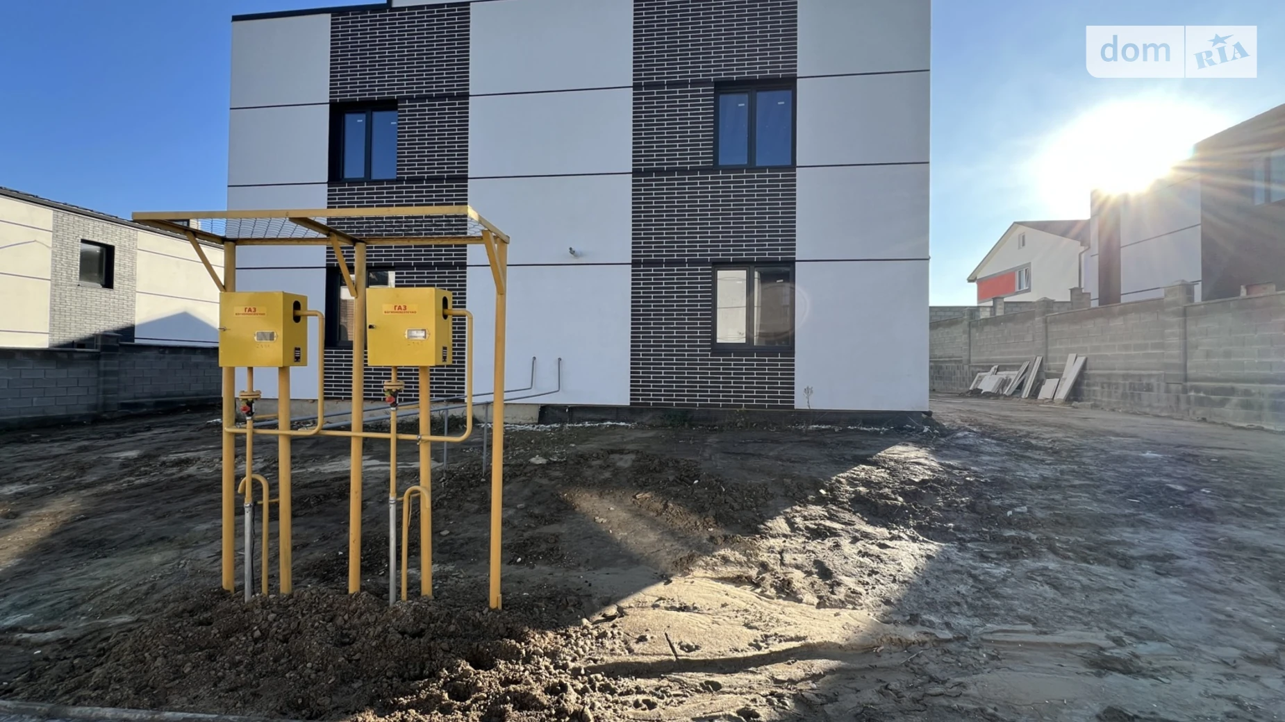 ул. Кулика и Гудачека(Макарова) Авторынок Ровно, цена: 75000 $ - фото 2