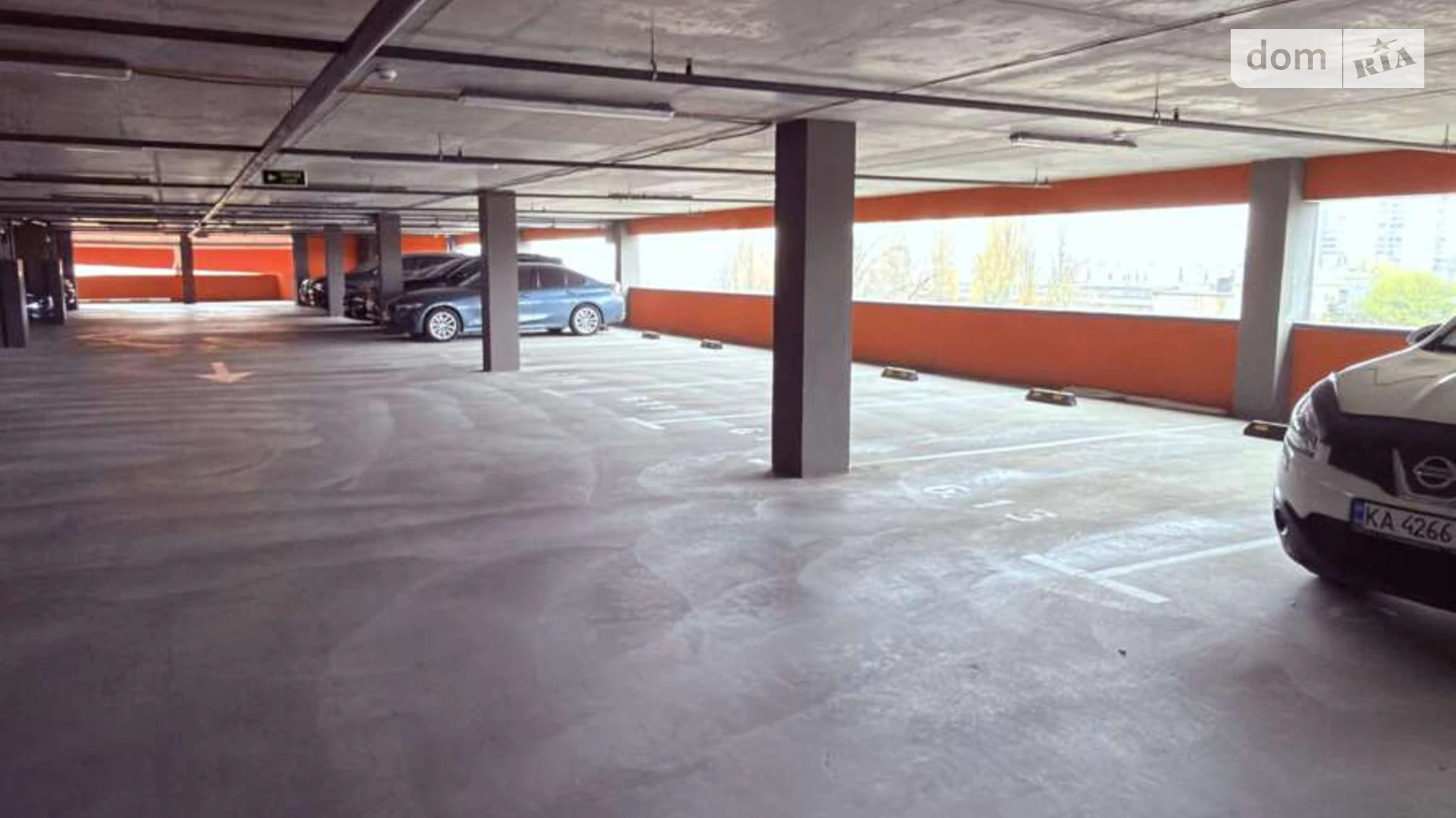 Продается подземный паркинг под легковое авто на 14 кв. м, цена: 14000 $ - фото 4