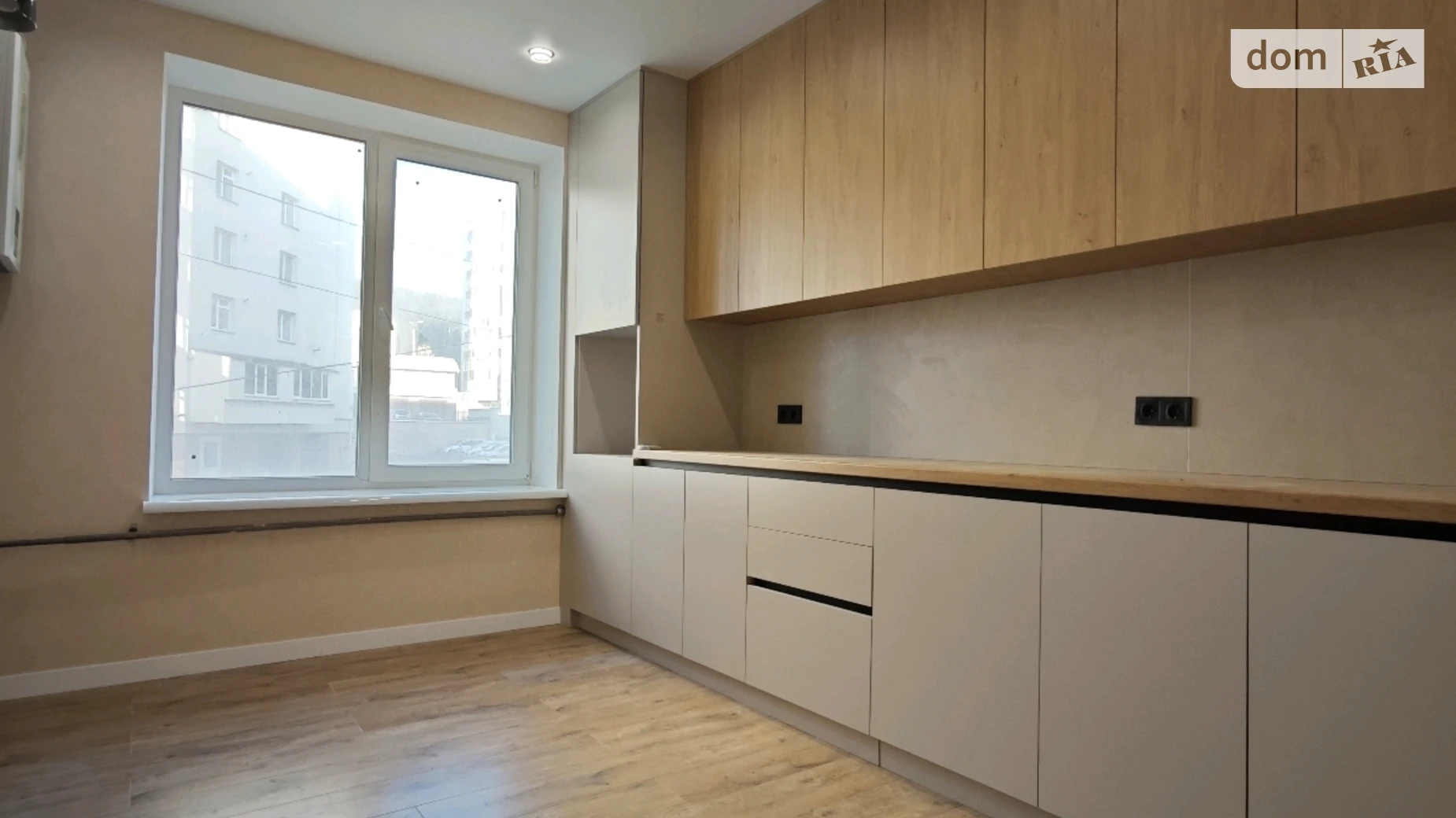 Продается 2-комнатная квартира 60 кв. м в Хмельницком, ул. Кармелюка, 11/2 - фото 3