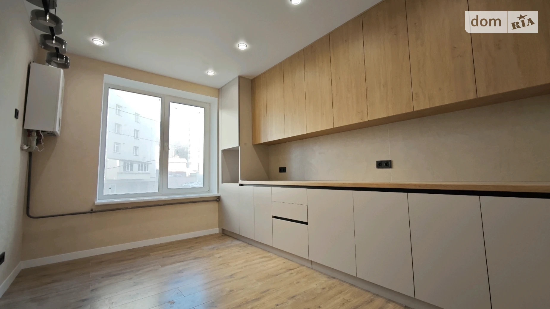 Продается 2-комнатная квартира 60 кв. м в Хмельницком, ул. Кармелюка, 11/2 - фото 4