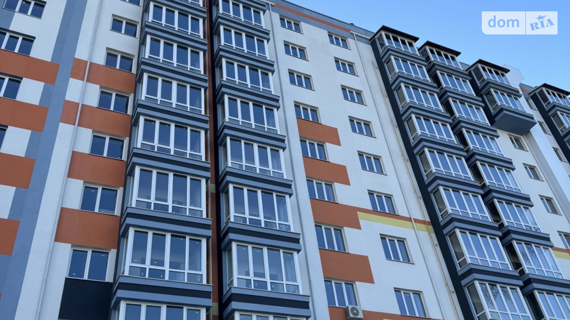 Продается 3-комнатная квартира 63 кв. м в Ровно, ул. Гайдамацкая, 13Б - фото 2