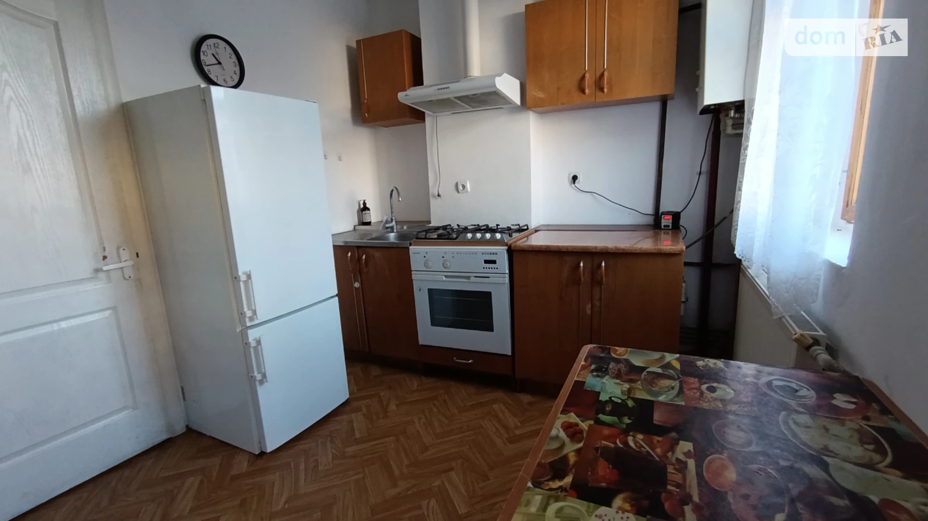 2-комнатная квартира 67 кв. м в Тернополе, ул. Черновецкая - фото 3