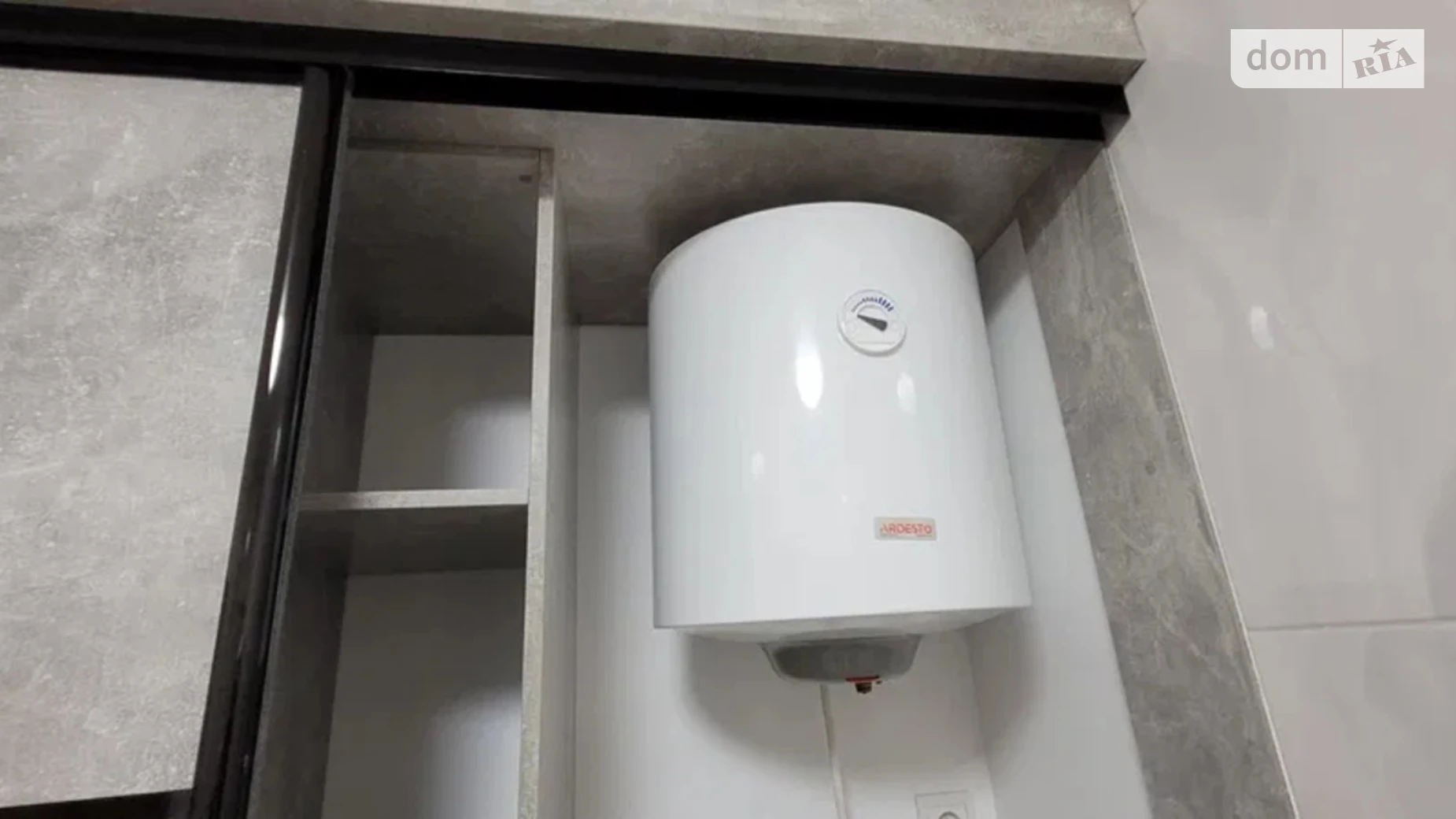 Продается 1-комнатная квартира 48 кв. м в Харькове, цена: 42000 $ - фото 2