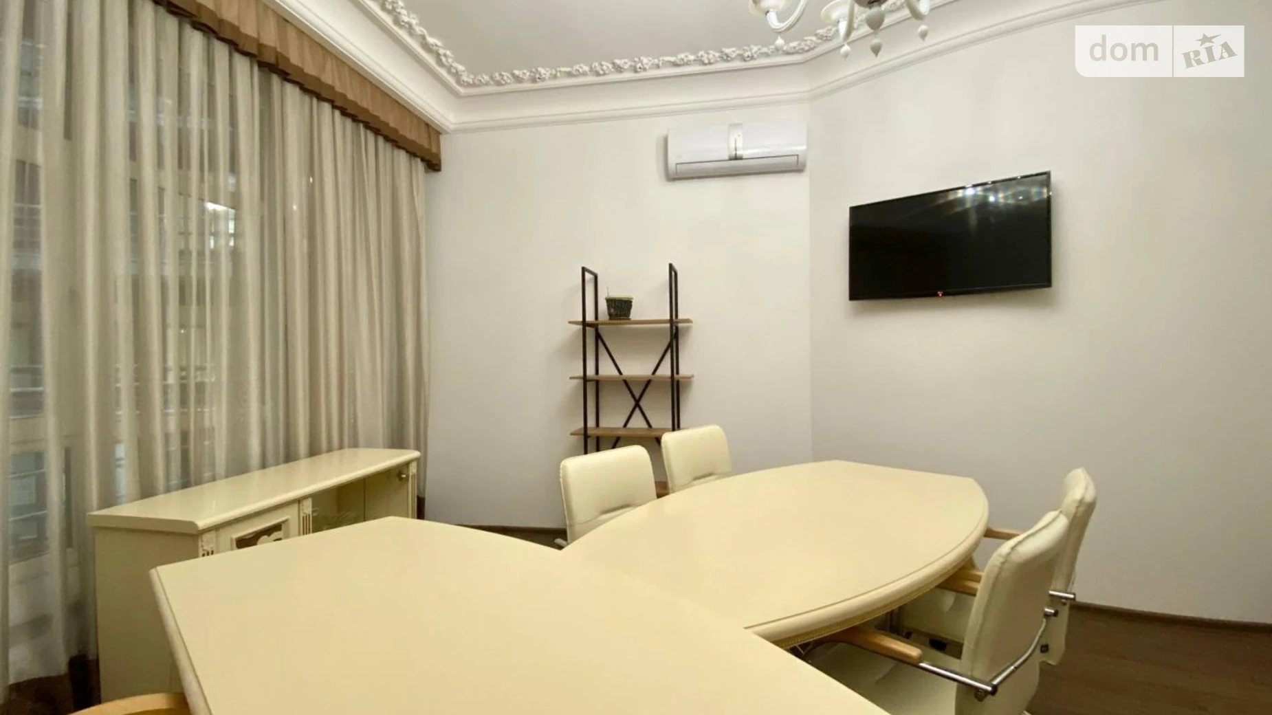 Сдается в аренду офис 62.9 кв. м в бизнес-центре, цена: 1150 $ - фото 2