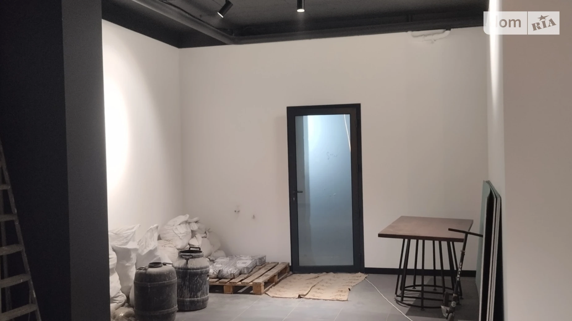 Здається в оренду приміщення вільного призначення 60 кв. м в 5-поверховій будівлі, цена: 800 $ - фото 2