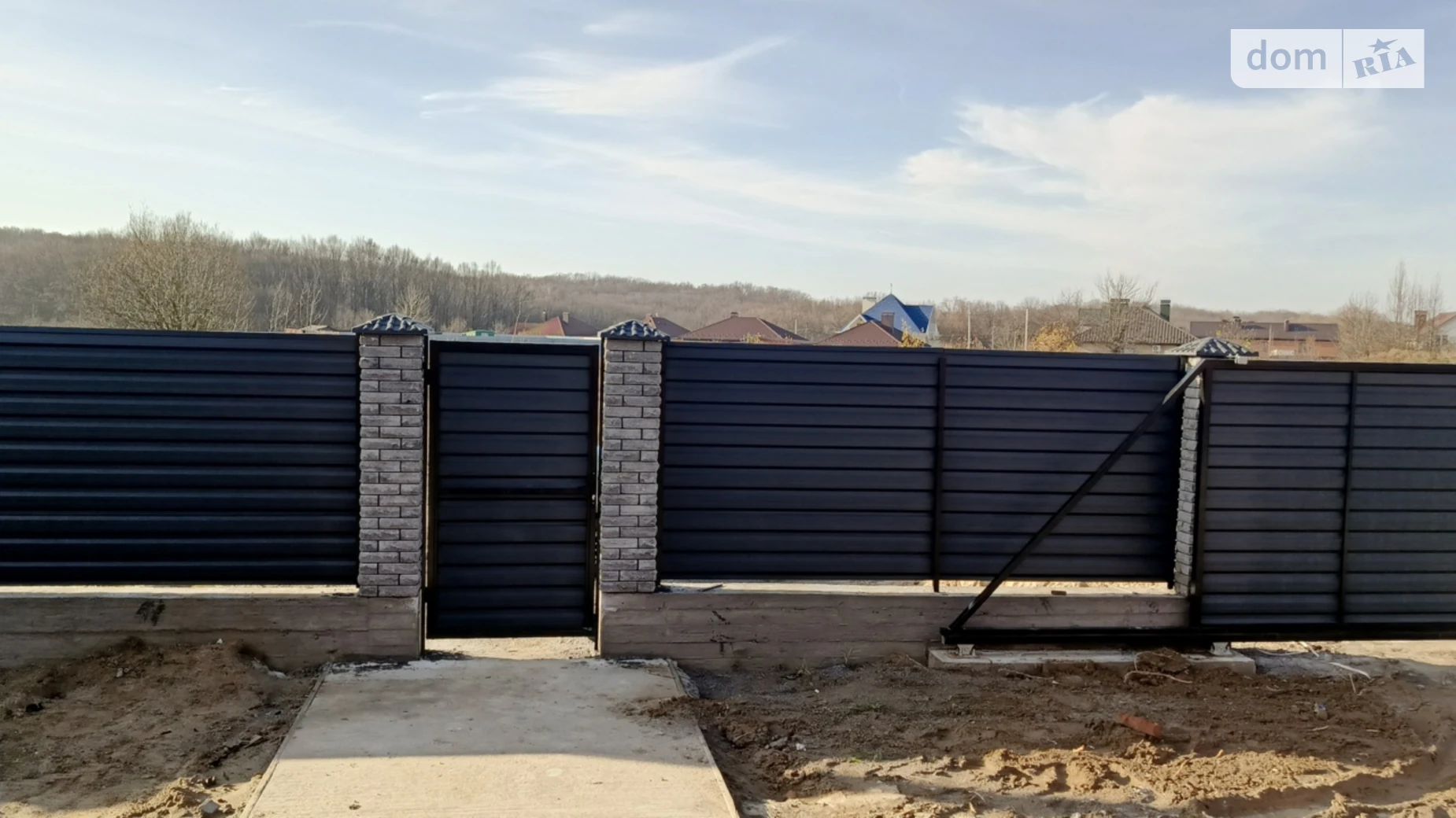 Продается одноэтажный дом 98 кв. м с бассейном, цена: 92000 $ - фото 2