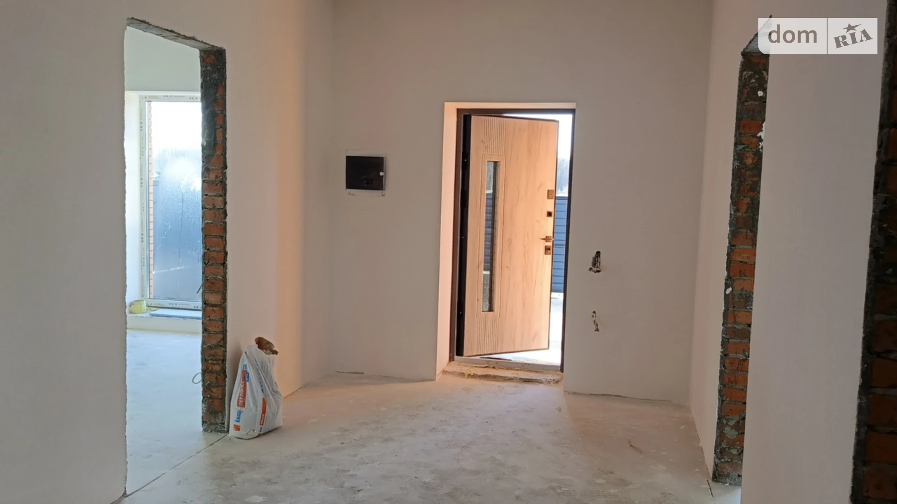 Продается одноэтажный дом 98 кв. м с бассейном, цена: 92000 $ - фото 5