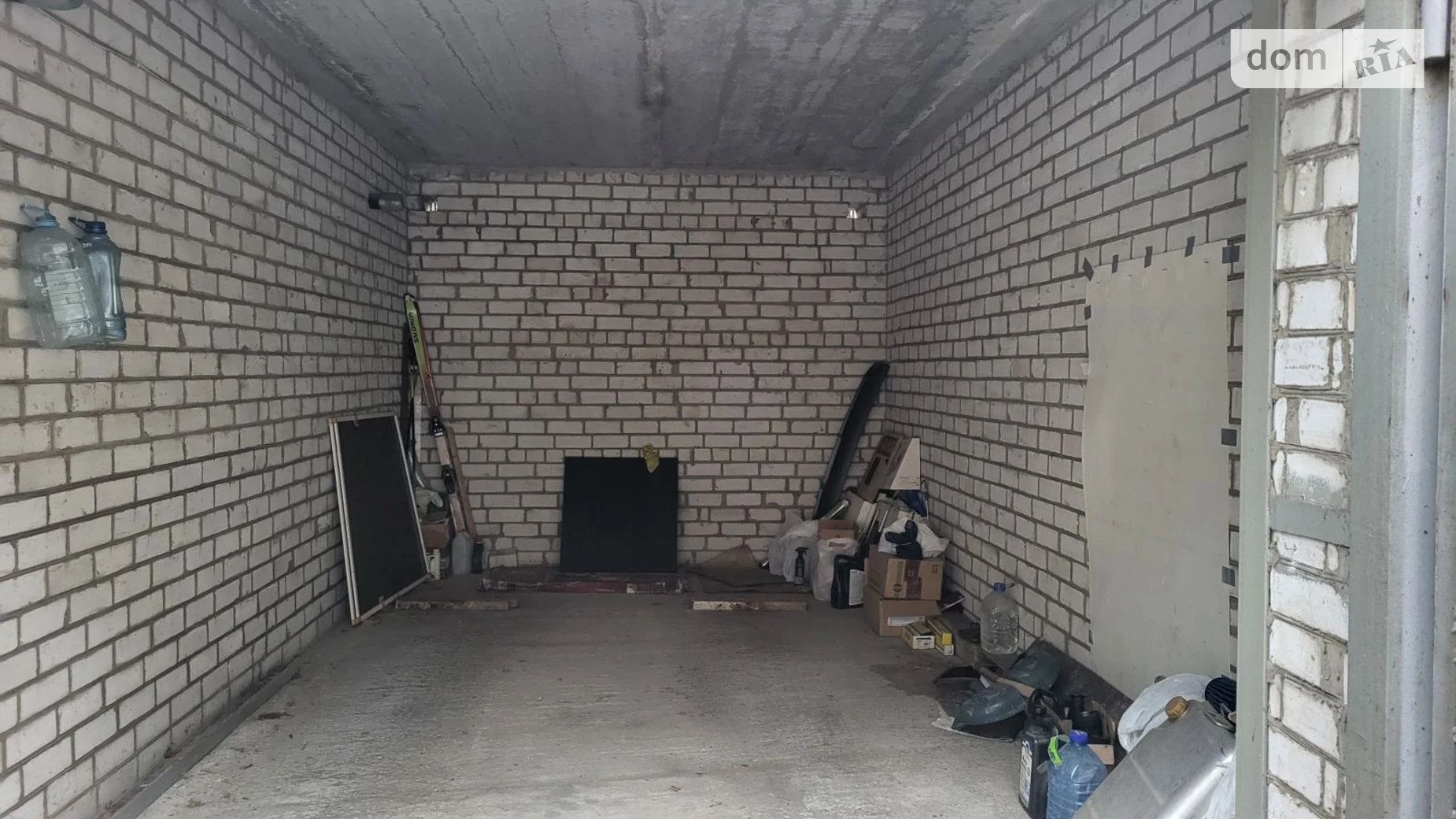 Продается отдельно стоящий гараж под легковое авто на 17.3 кв. м, цена: 23000 $ - фото 2