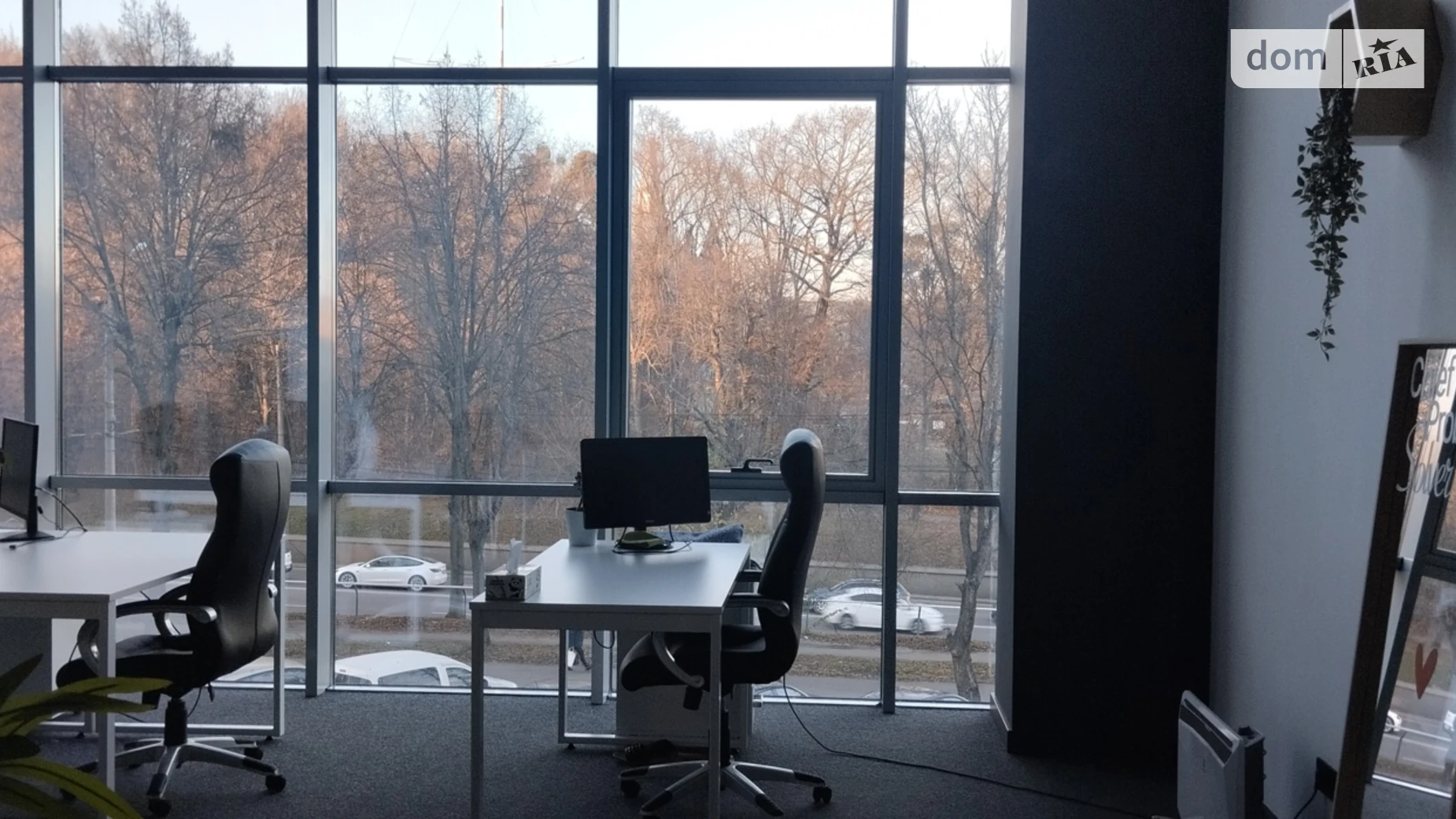 Сдается в аренду офис 400 кв. м в бизнес-центре, цена: 500 $ - фото 5