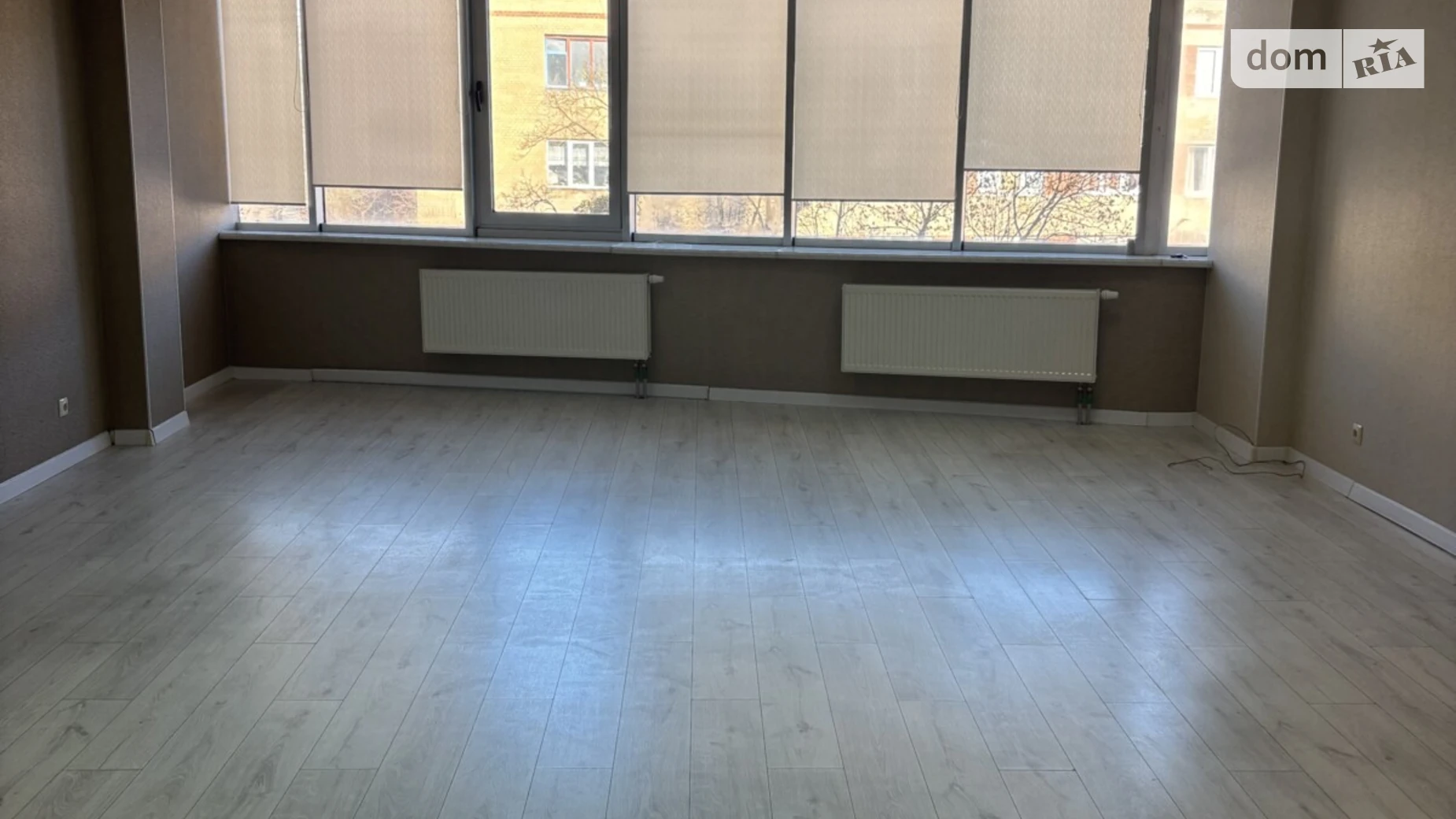 Сдается в аренду офис 52 кв. м в бизнес-центре, цена: 9100 грн - фото 4