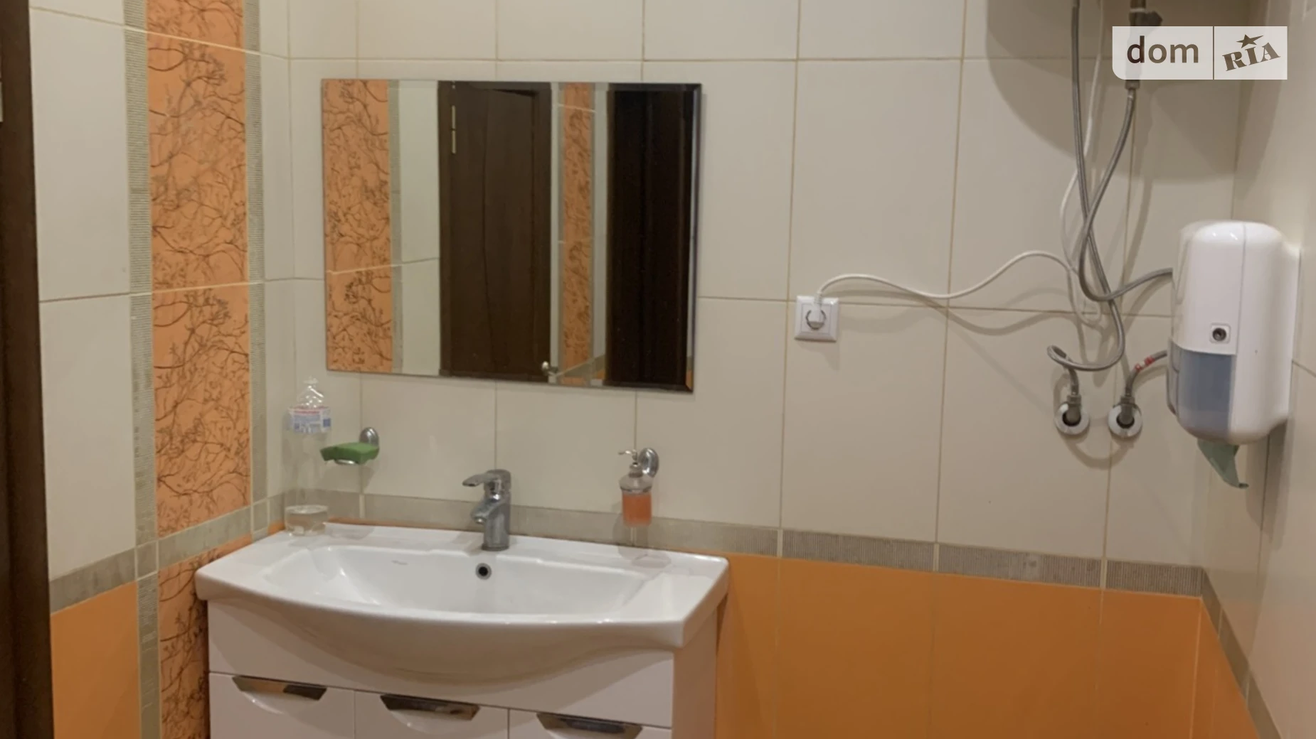 Сдается в аренду офис 52 кв. м в бизнес-центре, цена: 9100 грн - фото 5