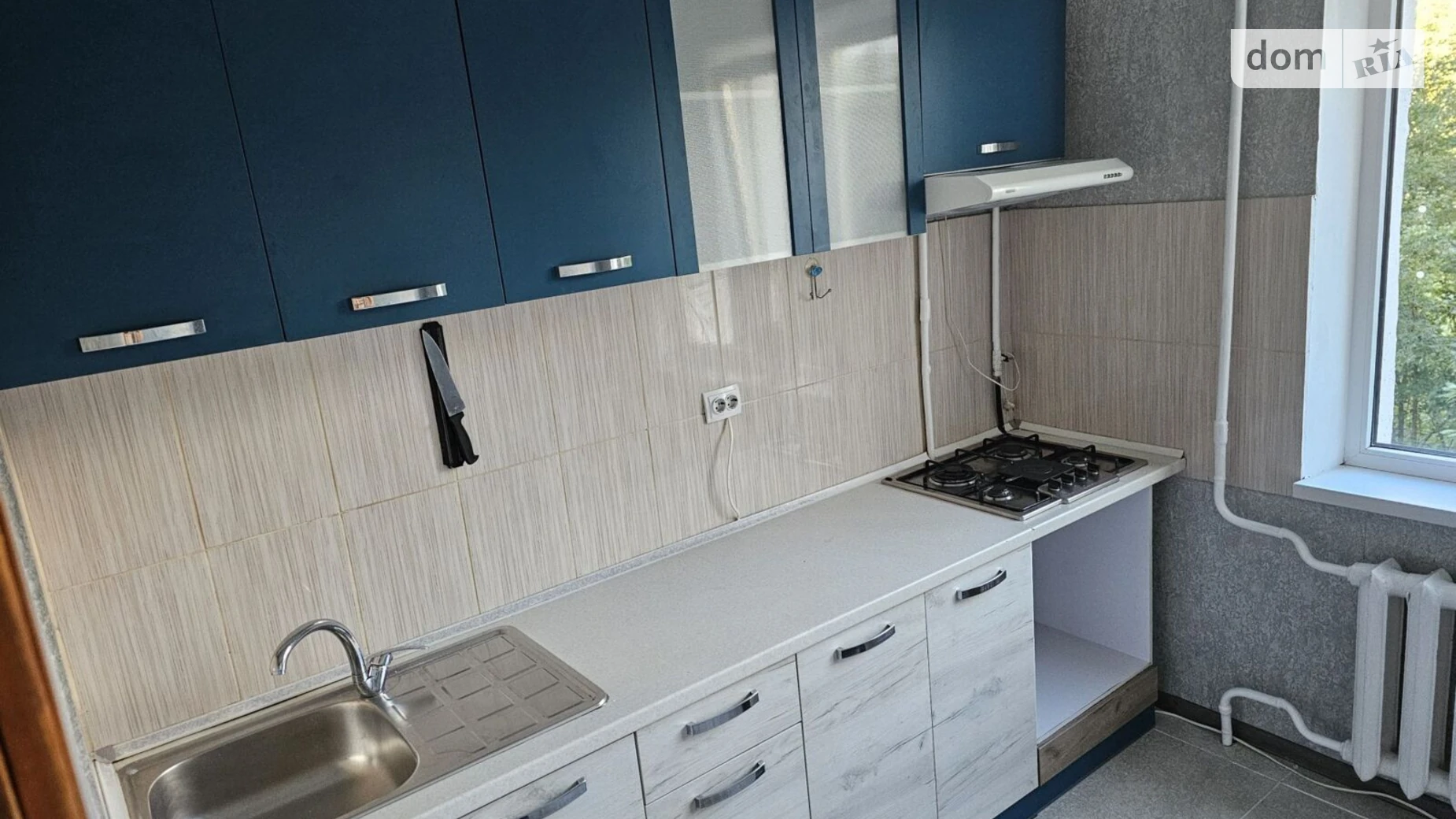 Продается 3-комнатная квартира 72 кв. м в Хмельницком, ул. Кармелюка, 6/2 - фото 2