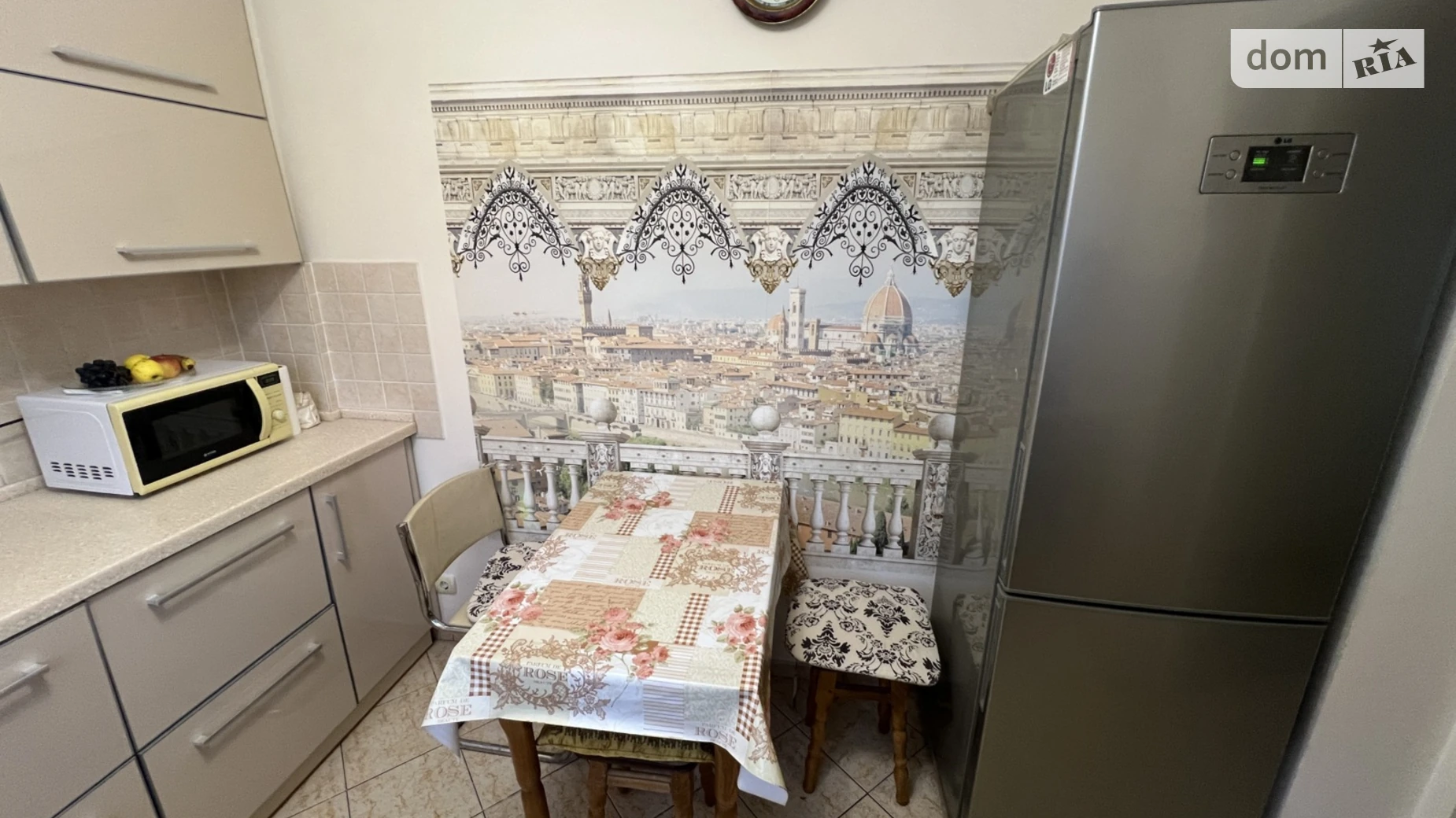 Продается дом на 2 этажа 145 кв. м с участком, цена: 145000 $ - фото 4