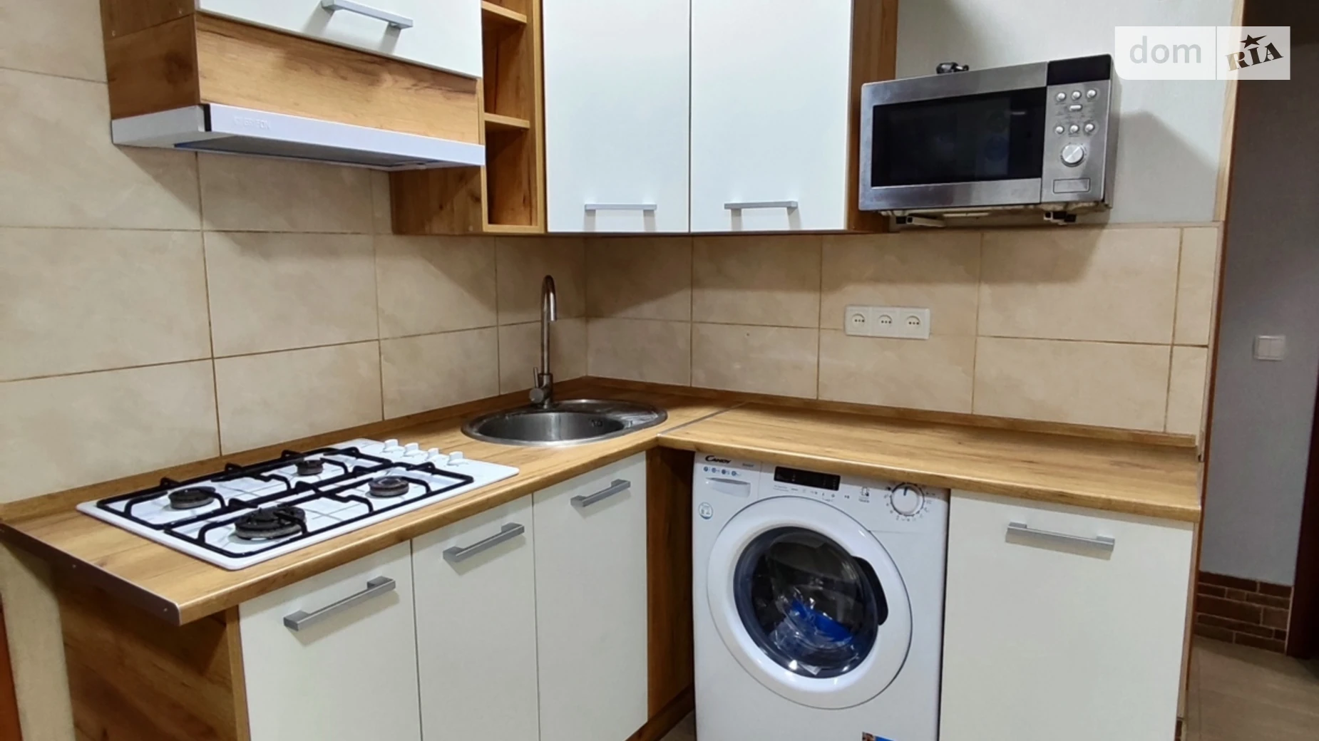 Продается 3-комнатная квартира 70.9 кв. м в Харькове, ул. Матюшенко, 11 - фото 2