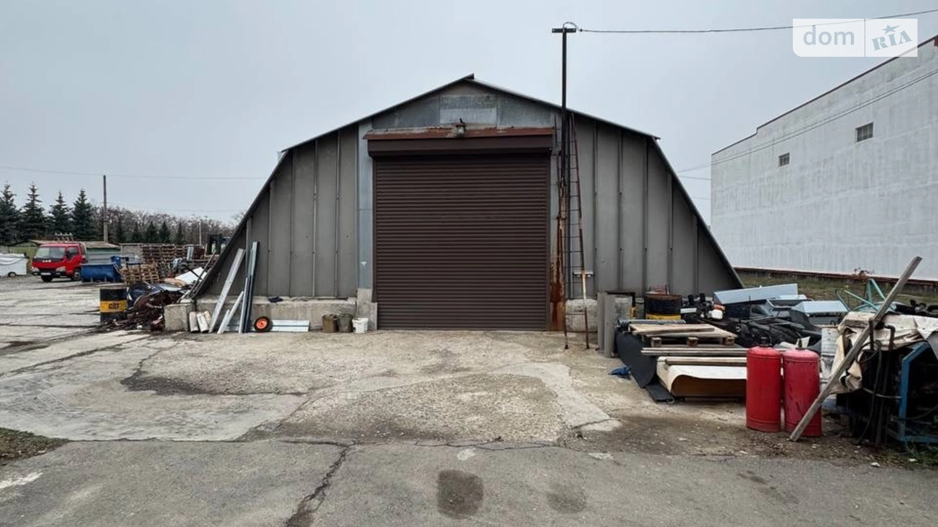 Продается объект сферы услуг 2350 кв. м в 2-этажном здании, цена: 1300000 $ - фото 3