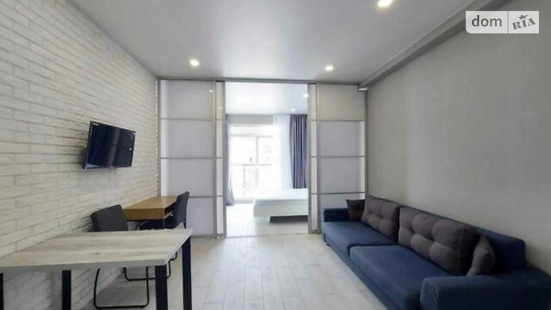 Продается 1-комнатная квартира 60 кв. м в Киеве, ул. Михаила Максимовича, 26Б - фото 2