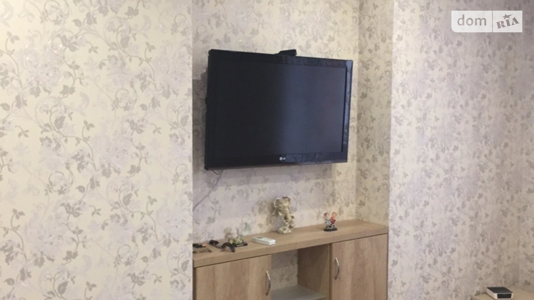 Продается 1-комнатная квартира 55 кв. м в Киеве, ул. Ревуцкого, 9 - фото 2