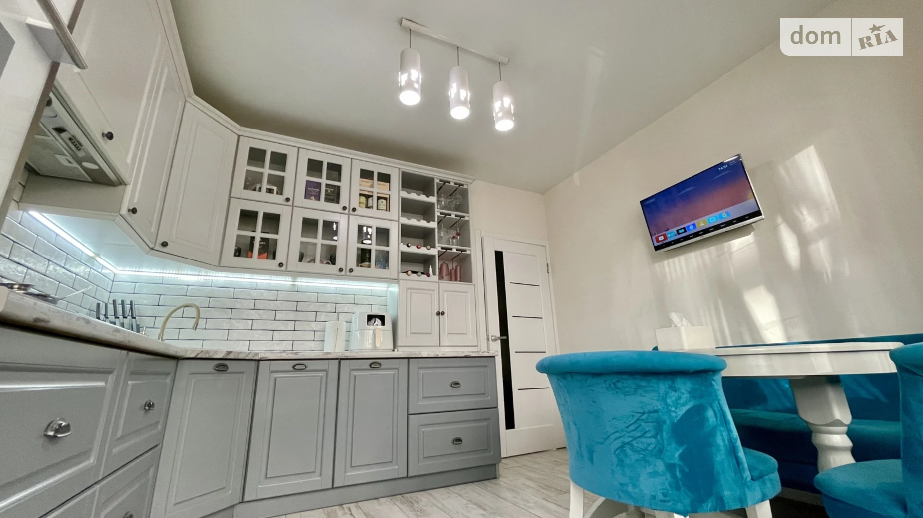 Продается 4-комнатная квартира 90 кв. м в Виннице, ул. Шевченко - фото 2