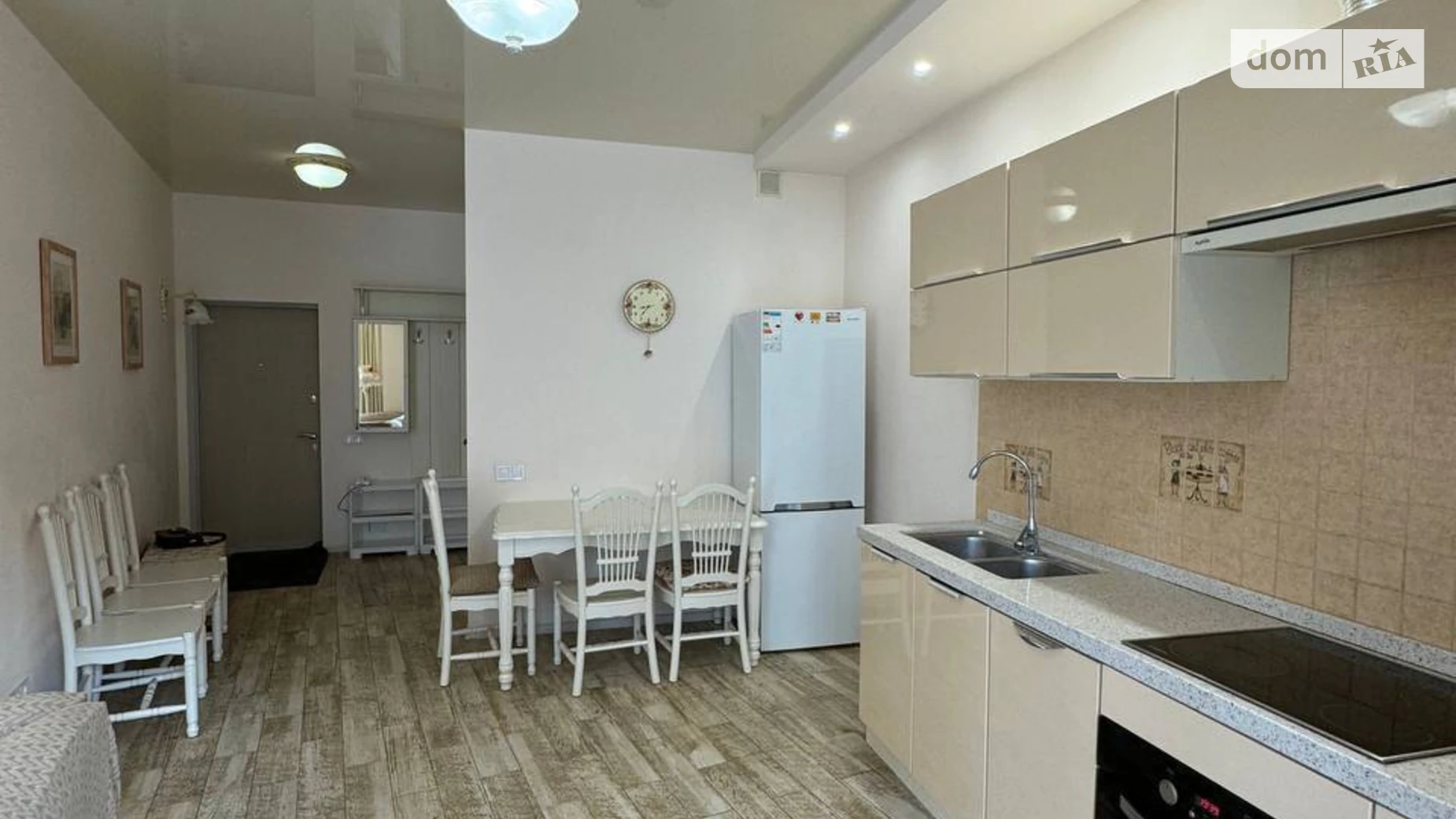 ул. Академика Филатова, 2/1 Саперное Поле Киев ЖК Французский квартал Дворец Украина - фото 3