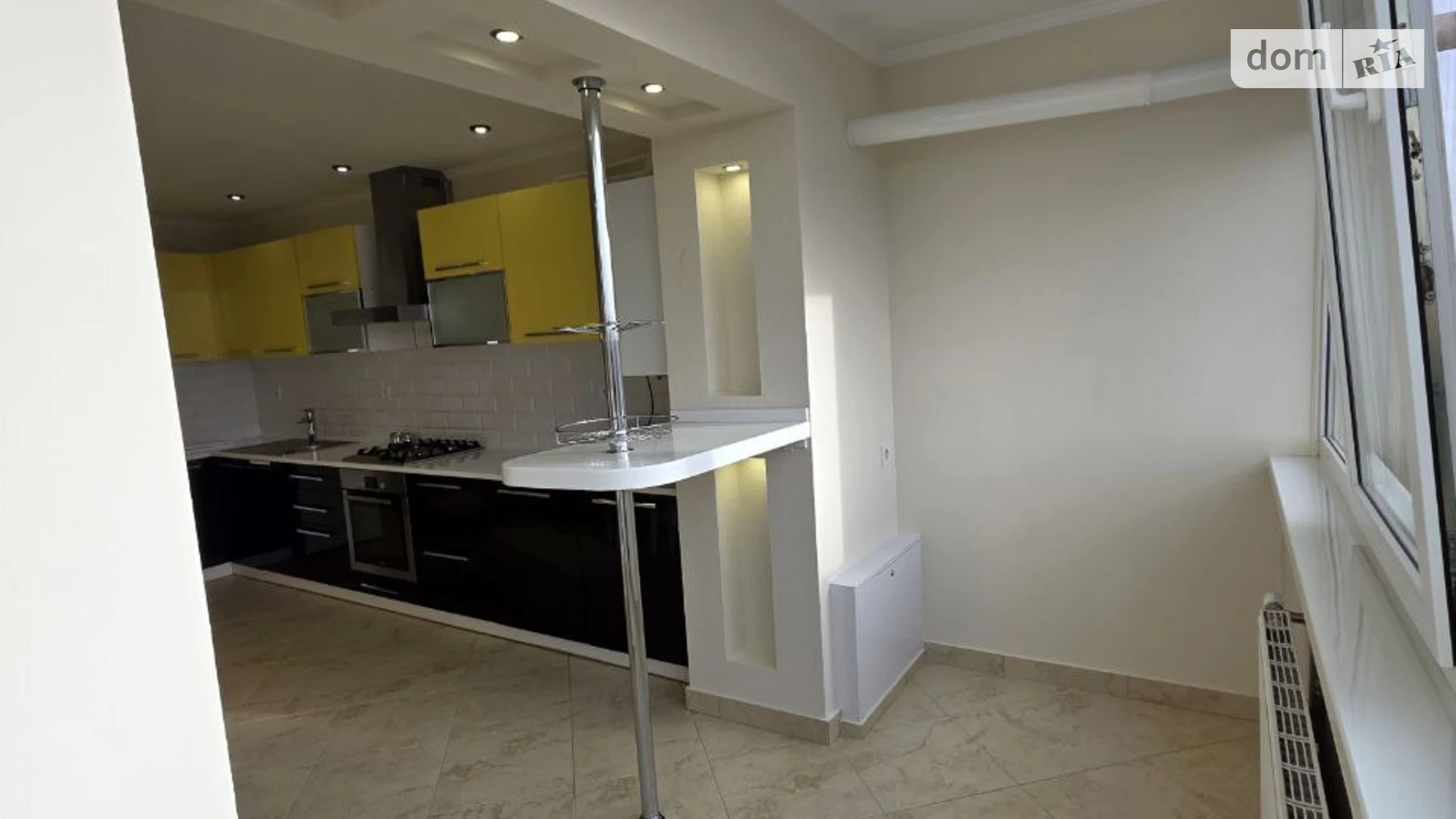 Продается 3-комнатная квартира 85.6 кв. м в Ивано-Франковске, ул. Гетьмана Ивана Мазепы, 175А корпус 8 - фото 5