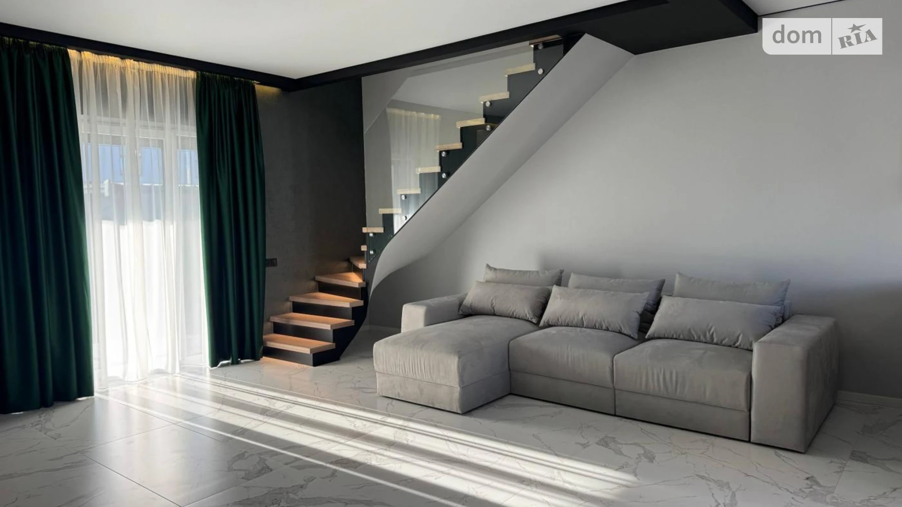 Сдается в аренду дом на 2 этажа 130 кв. м с участком, цена: 2500 $ - фото 2