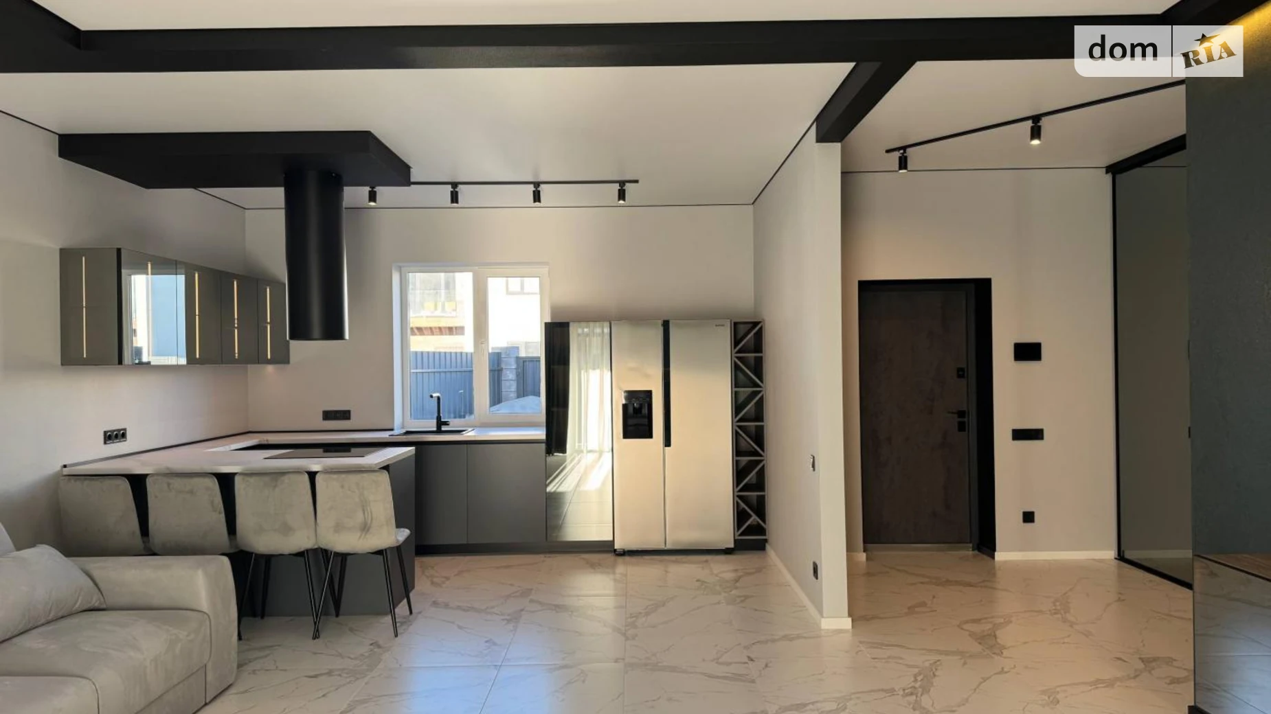 Сдается в аренду дом на 2 этажа 130 кв. м с участком, цена: 2500 $ - фото 4