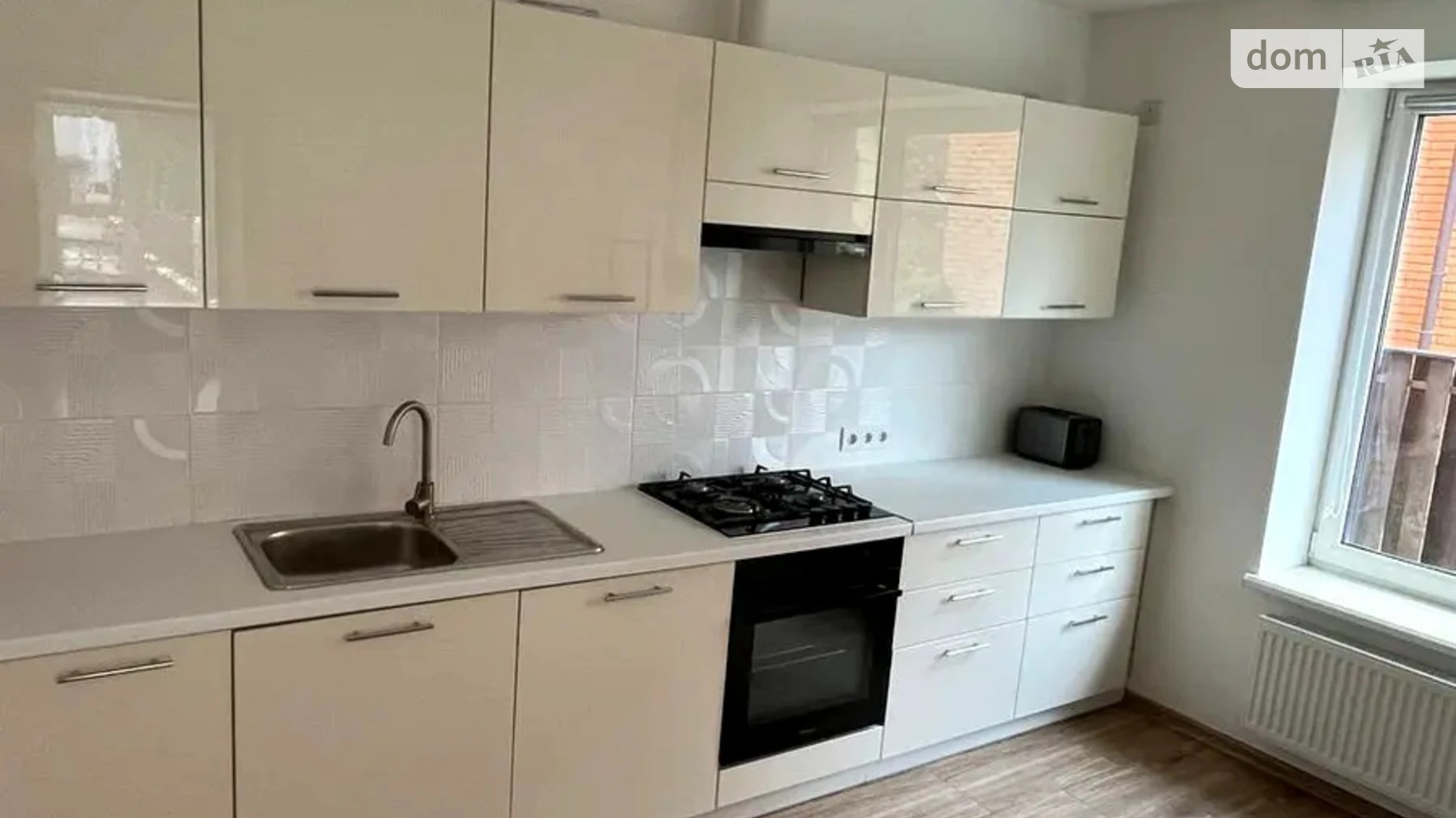 Продається будинок 3 поверховий 476 кв. м з каміном, цена: 750000 $ - фото 3