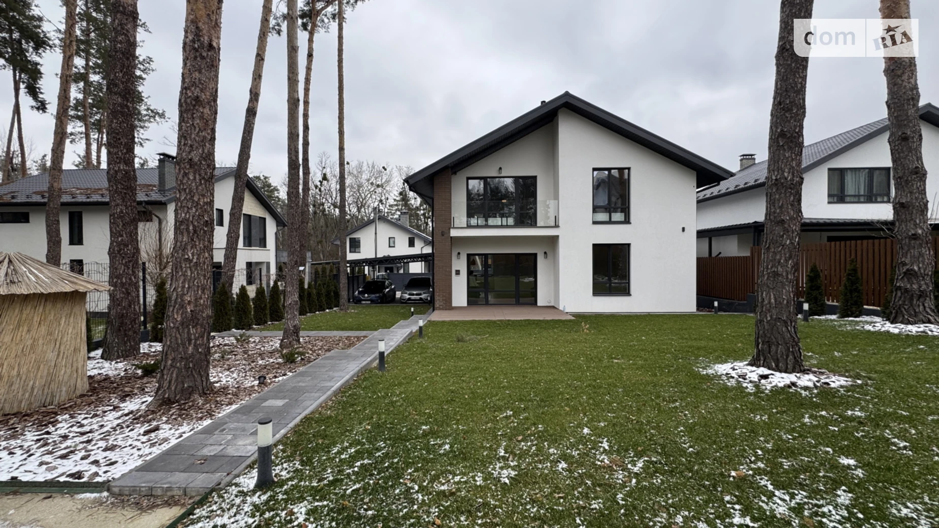 Сдается в аренду дом на 2 этажа 160 кв. м с участком, цена: 3500 $ - фото 3