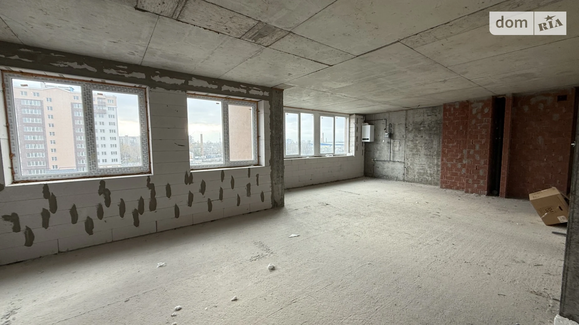 Продається 2-кімнатна квартира 55 кв. м у Слобожанському, вул. Співдружності, 10 - фото 2