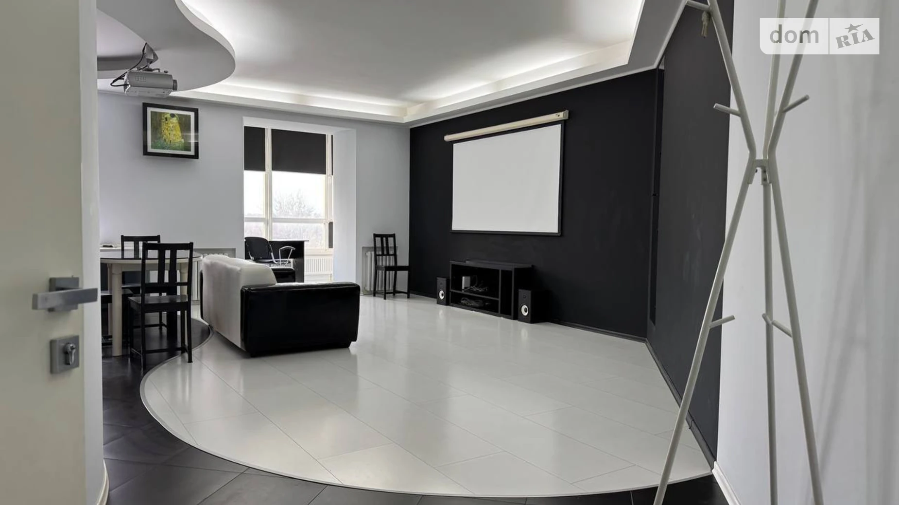 Продается 2-комнатная квартира 70.2 кв. м в Днепре, ул. Национальной Гвардии(Уральская), 5 - фото 3