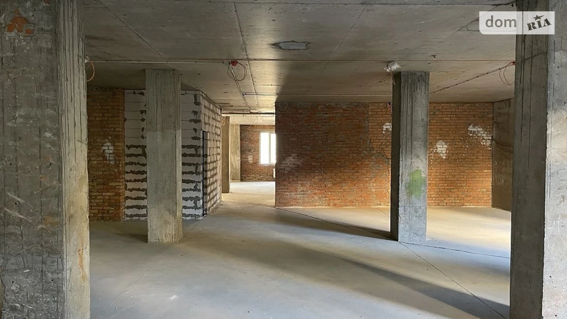 Продается офис 746 кв. м в бизнес-центре, цена: 2014200 $ - фото 3