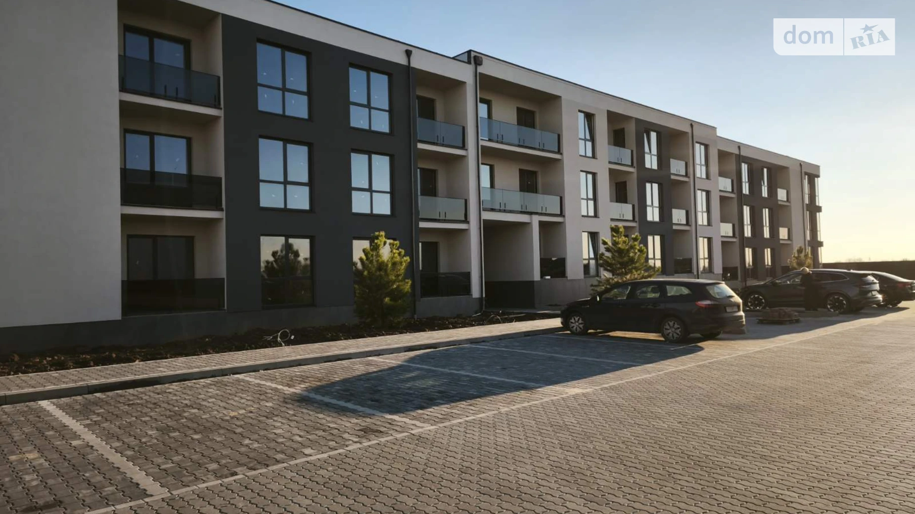 Продается 2-комнатная квартира 56 кв. м в Сторожнице, ул. Волошковая - фото 3