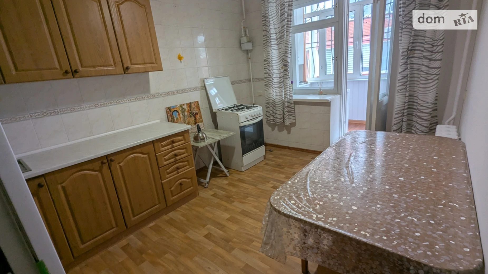 Продается 1-комнатная квартира 44.3 кв. м в Черноморске, ул. Защитников Украины(1 Мая) - фото 2