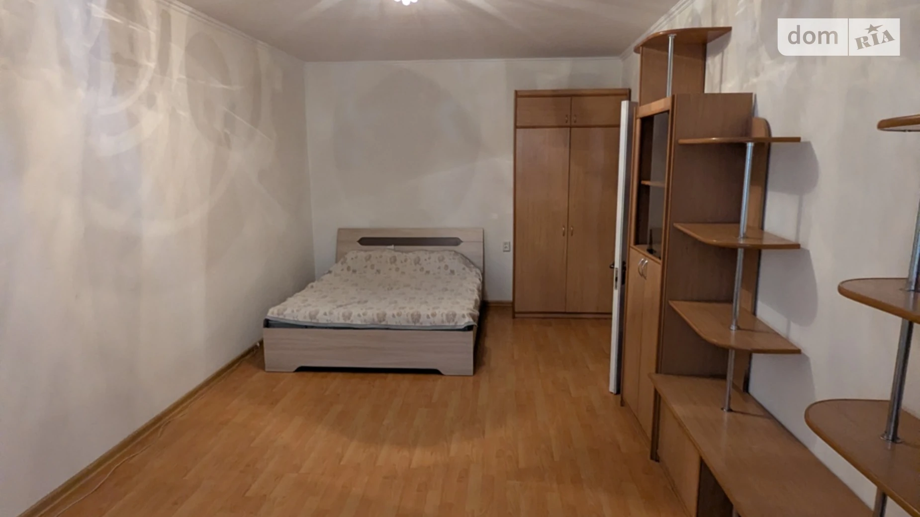 Продается 1-комнатная квартира 44.3 кв. м в Черноморске, ул. Защитников Украины(1 Мая) - фото 3