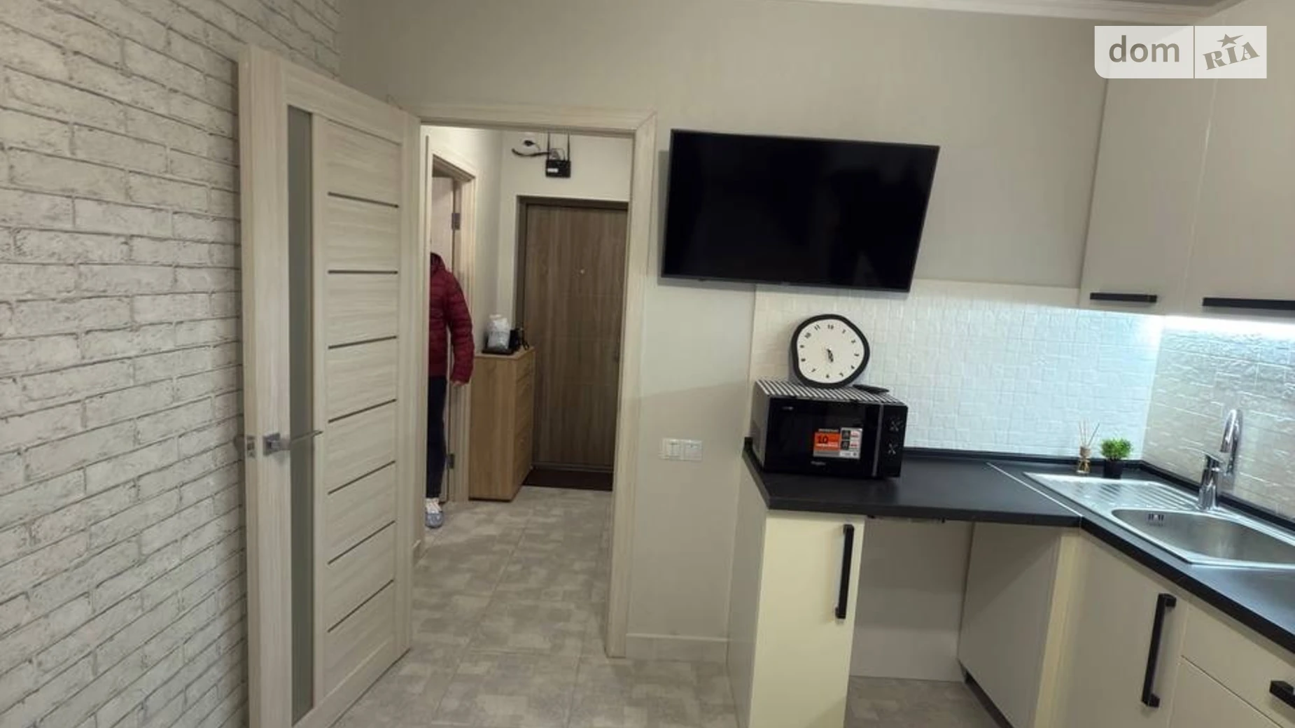 Сдается в аренду 1-комнатная квартира 41 кв. м в Николаеве, ул. Мостостроителей, 18 - фото 2