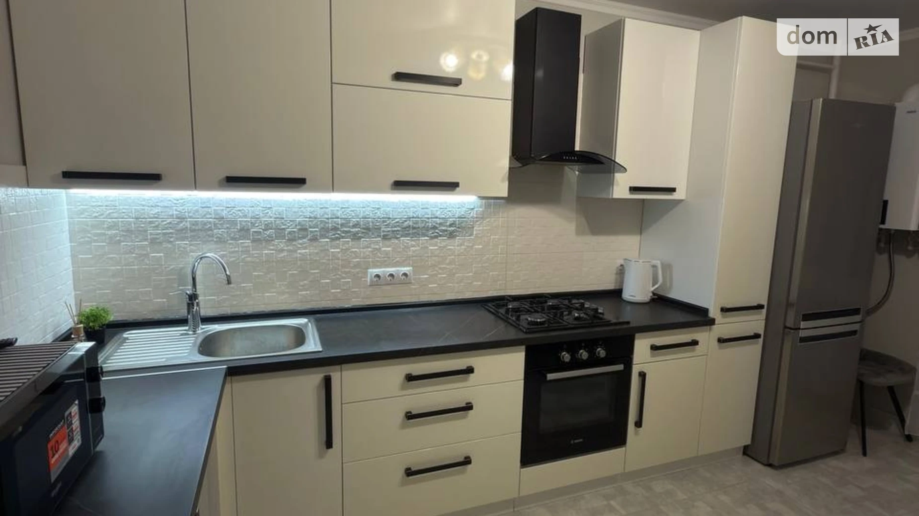 Сдается в аренду 1-комнатная квартира 41 кв. м в Николаеве, ул. Мостостроителей, 18 - фото 3