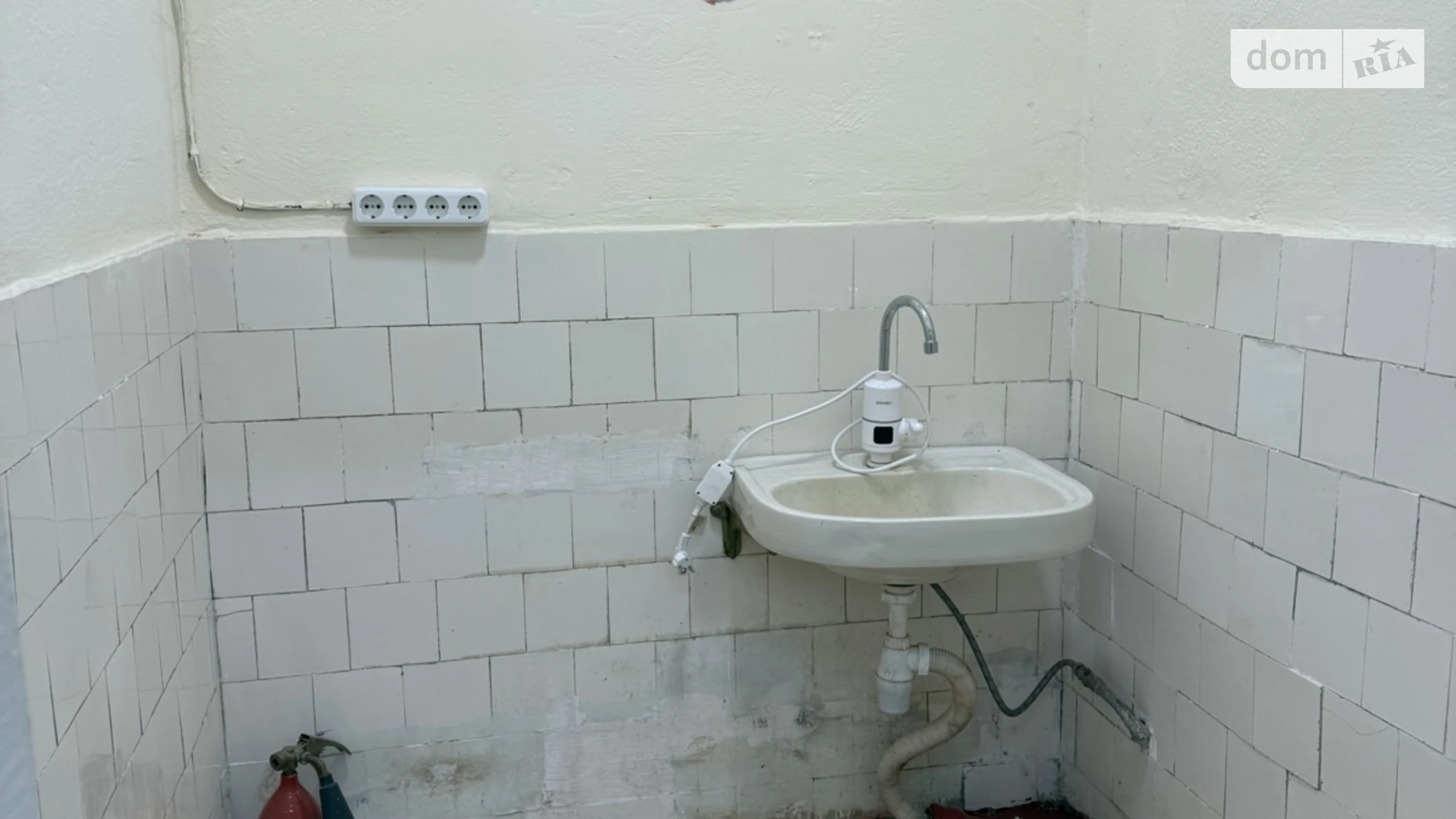 Сдается в аренду помещения свободного назначения 57 кв. м в 3-этажном здании, цена: 8550 грн - фото 5