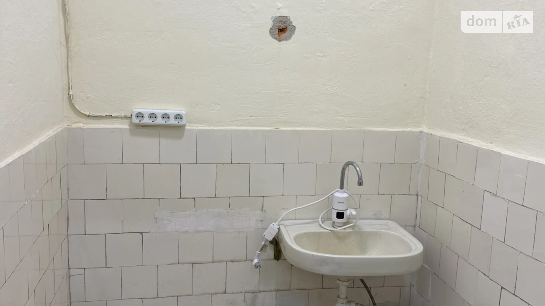 Сдается в аренду помещения свободного назначения 63 кв. м в 2-этажном здании, цена: 8550 грн - фото 4