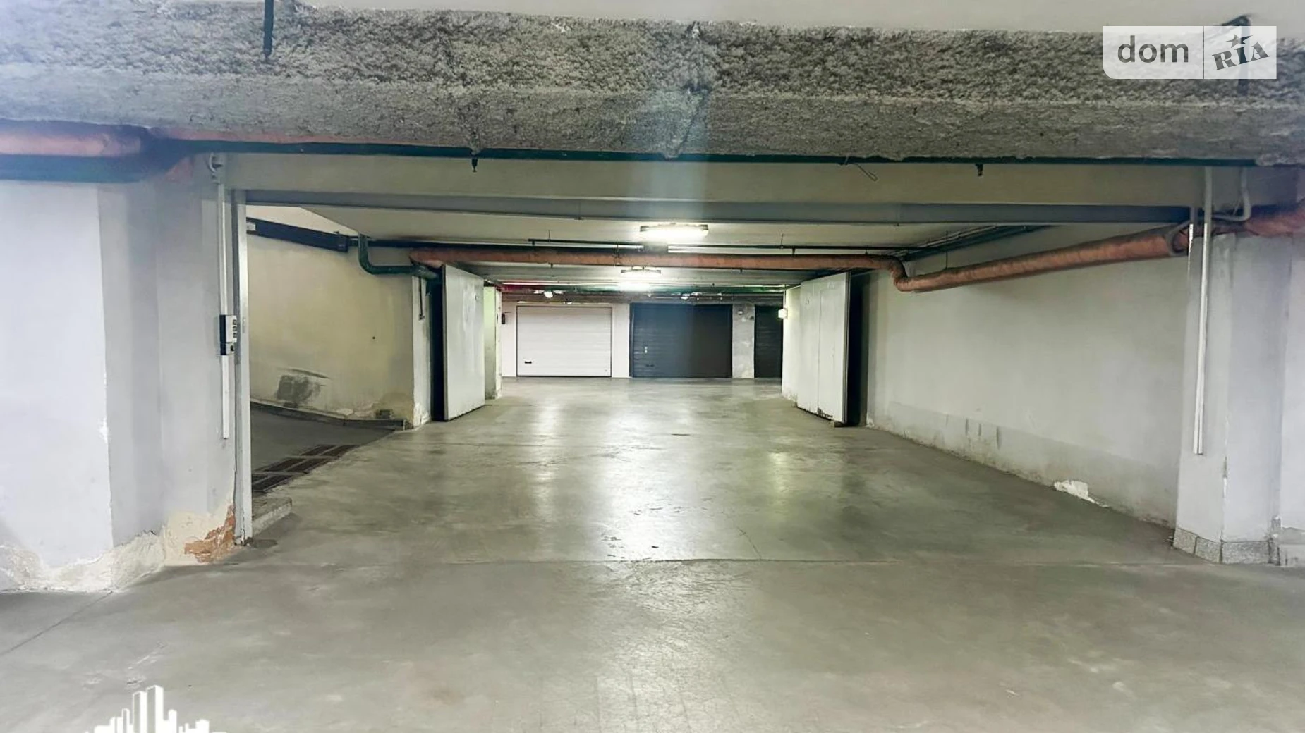 Продается подземный паркинг универсальный на 20.4 кв. м, цена: 28000 $ - фото 3